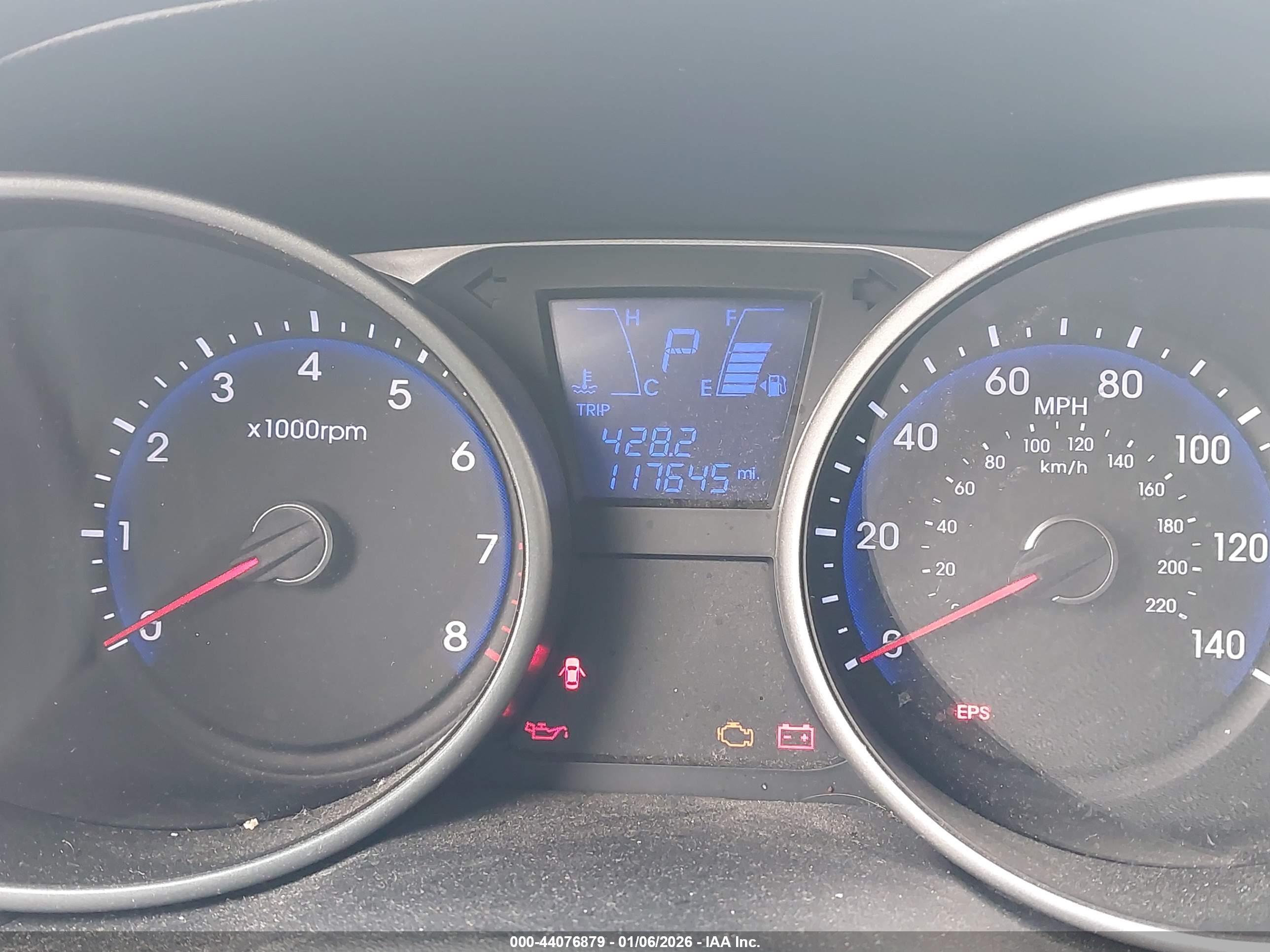 HYUNDAI TUCSON image 7