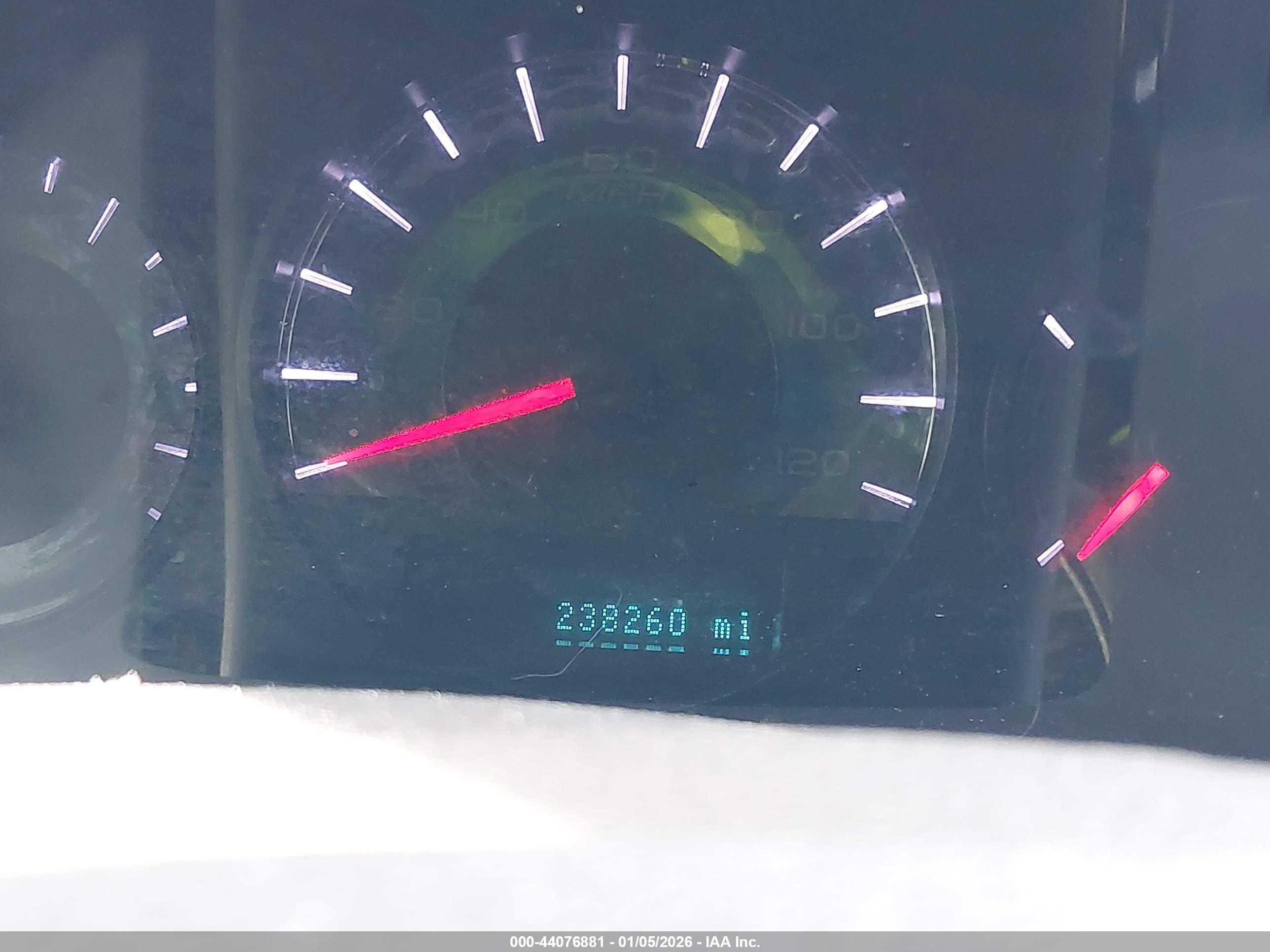 FORD FUSION image 7