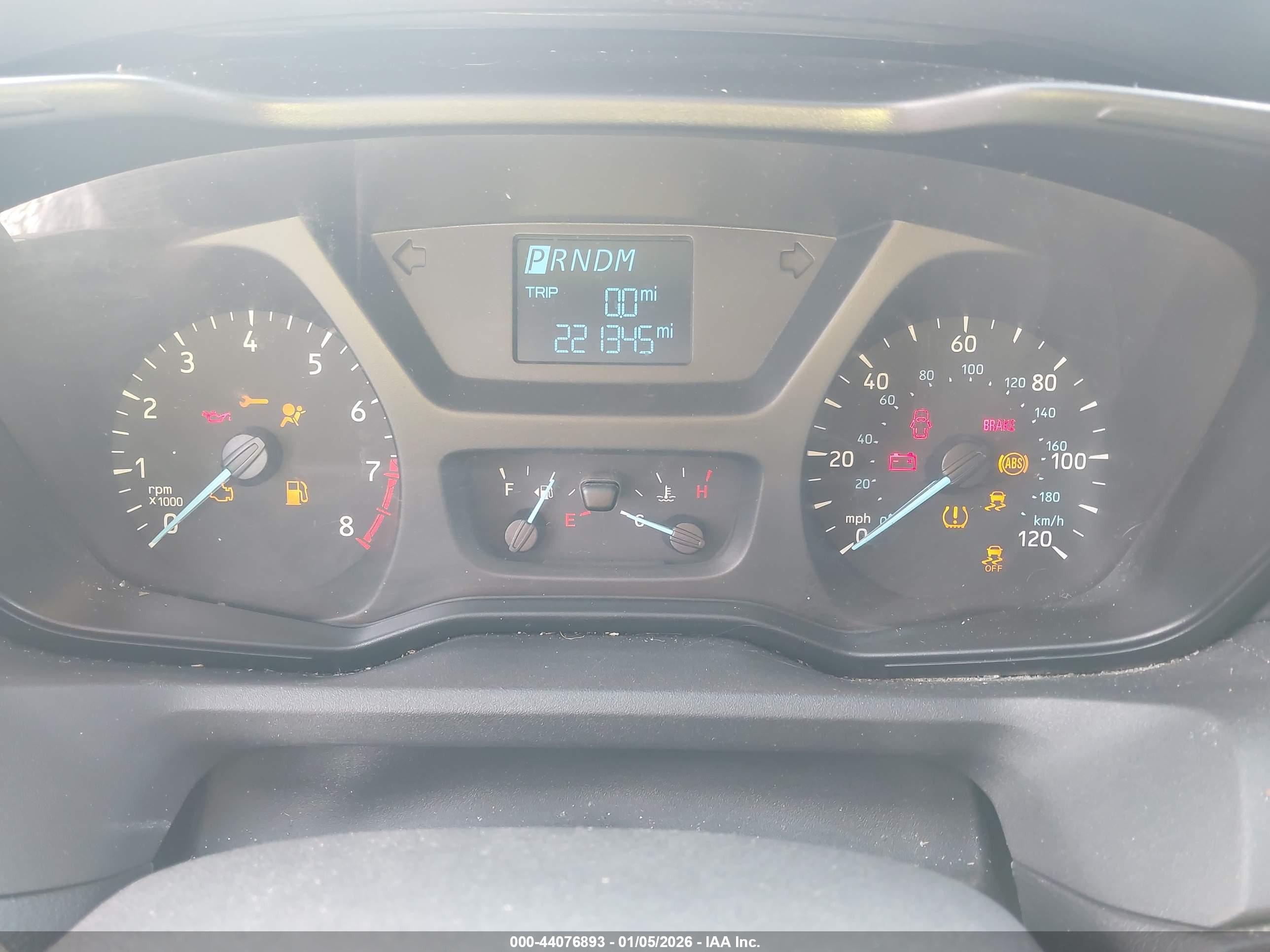 FORD TRANSIT-250 image 7