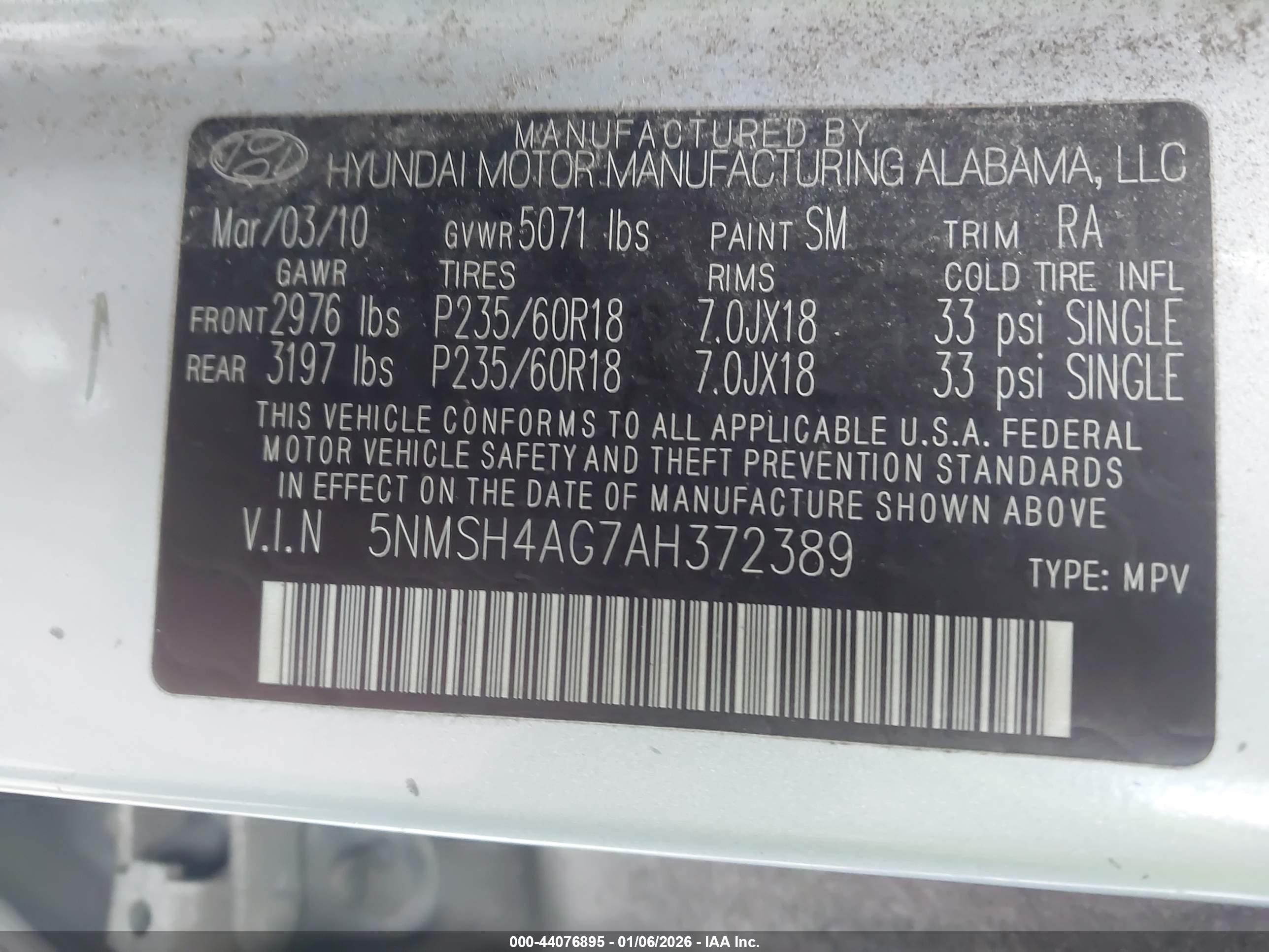 HYUNDAI SANTA image 9