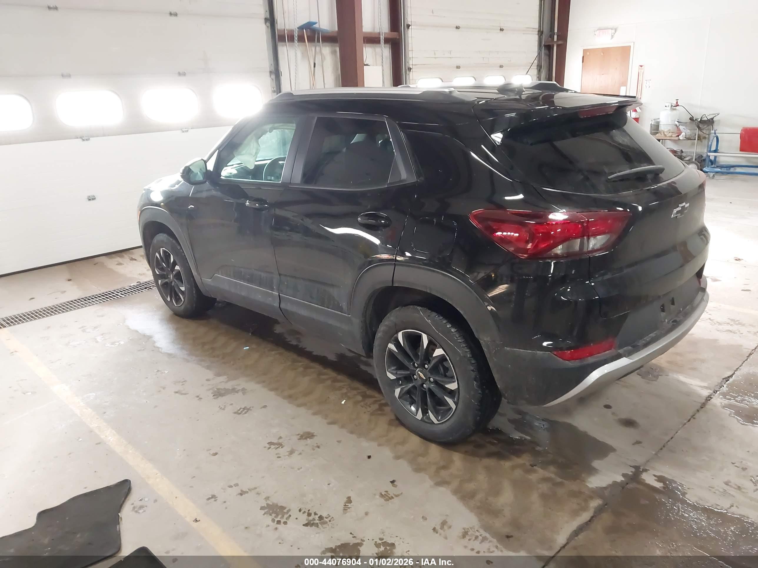 CHEVROLET TRAILBLAZER image 3