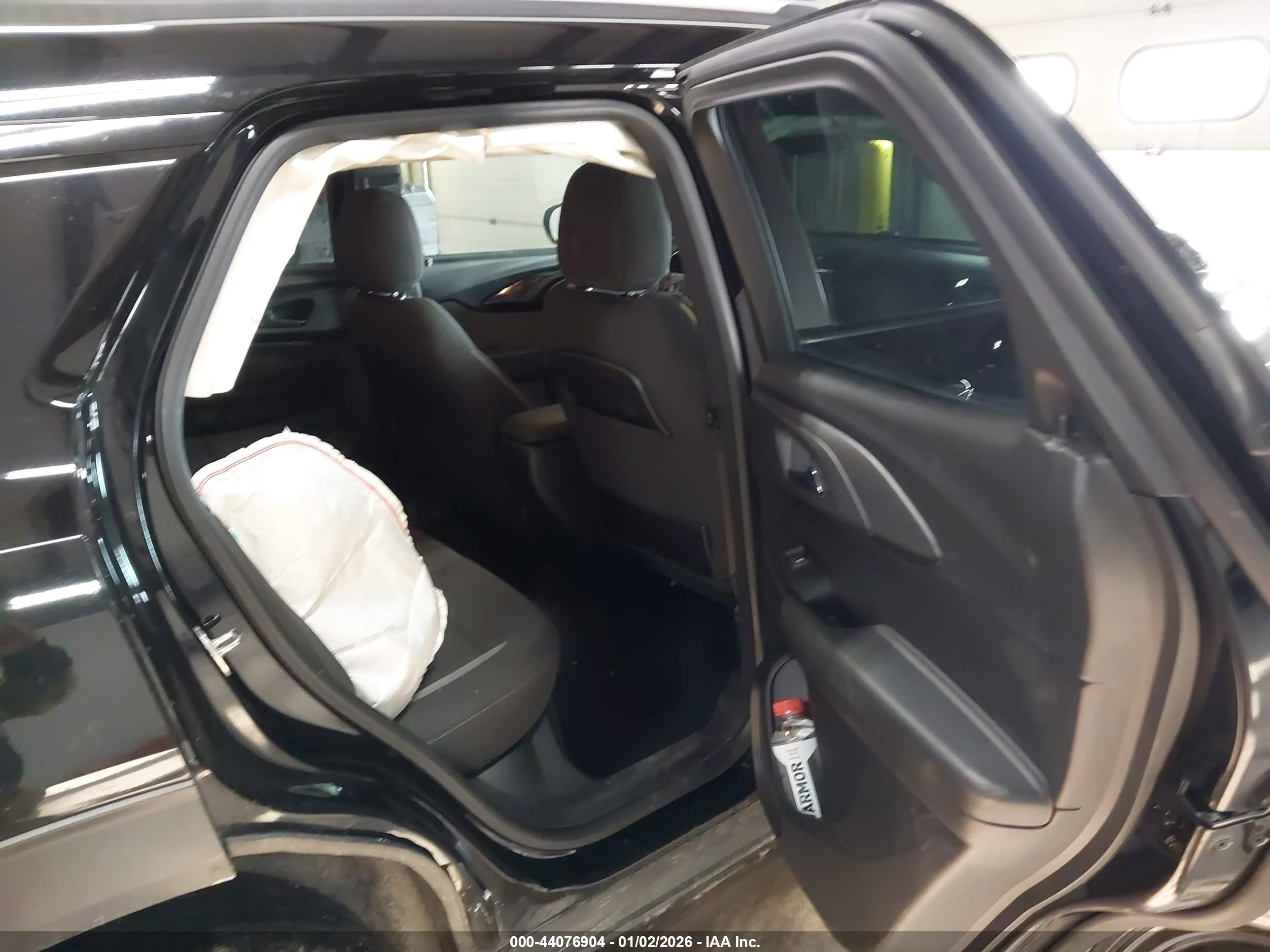 CHEVROLET TRAILBLAZER image 8