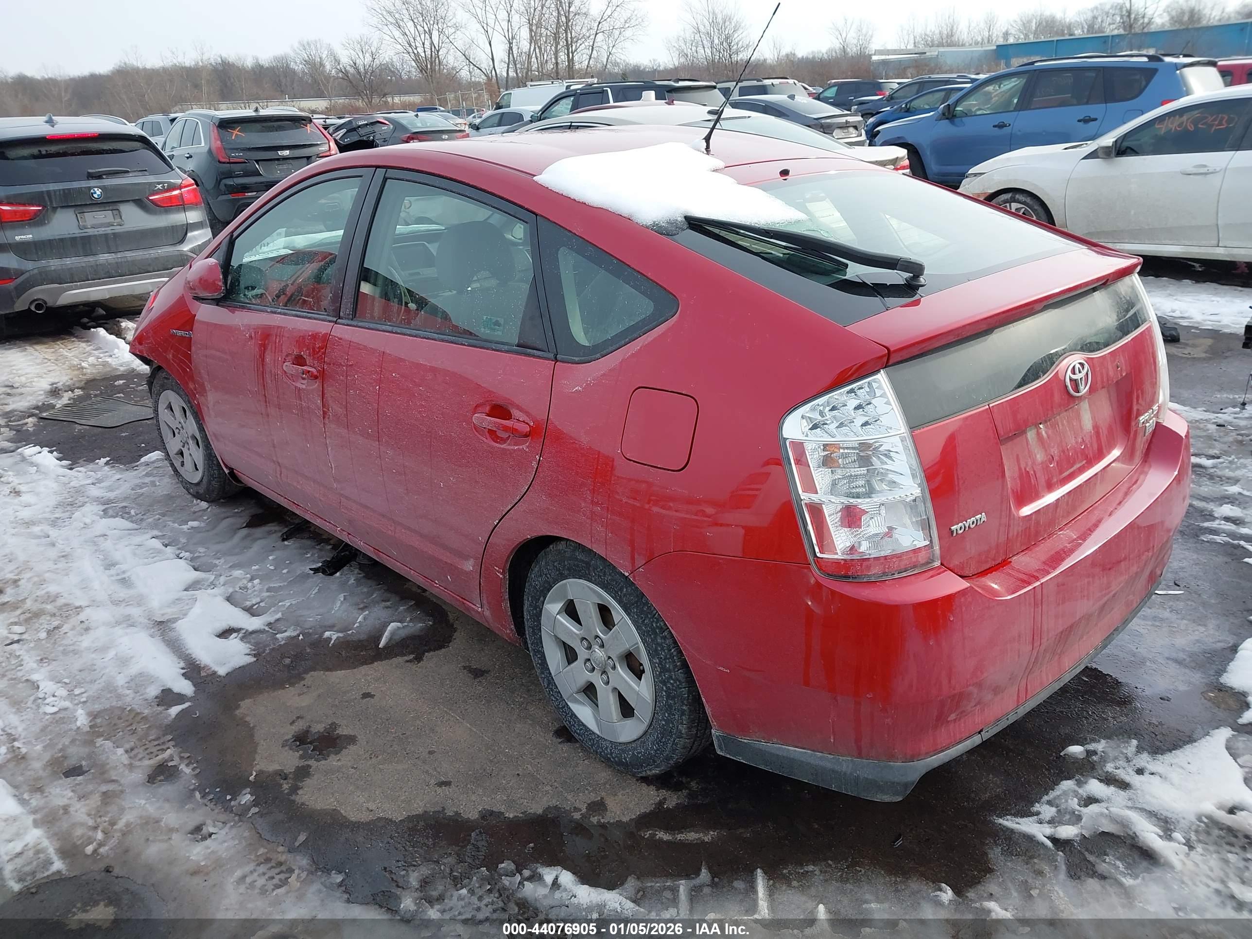 TOYOTA PRIUS image 3