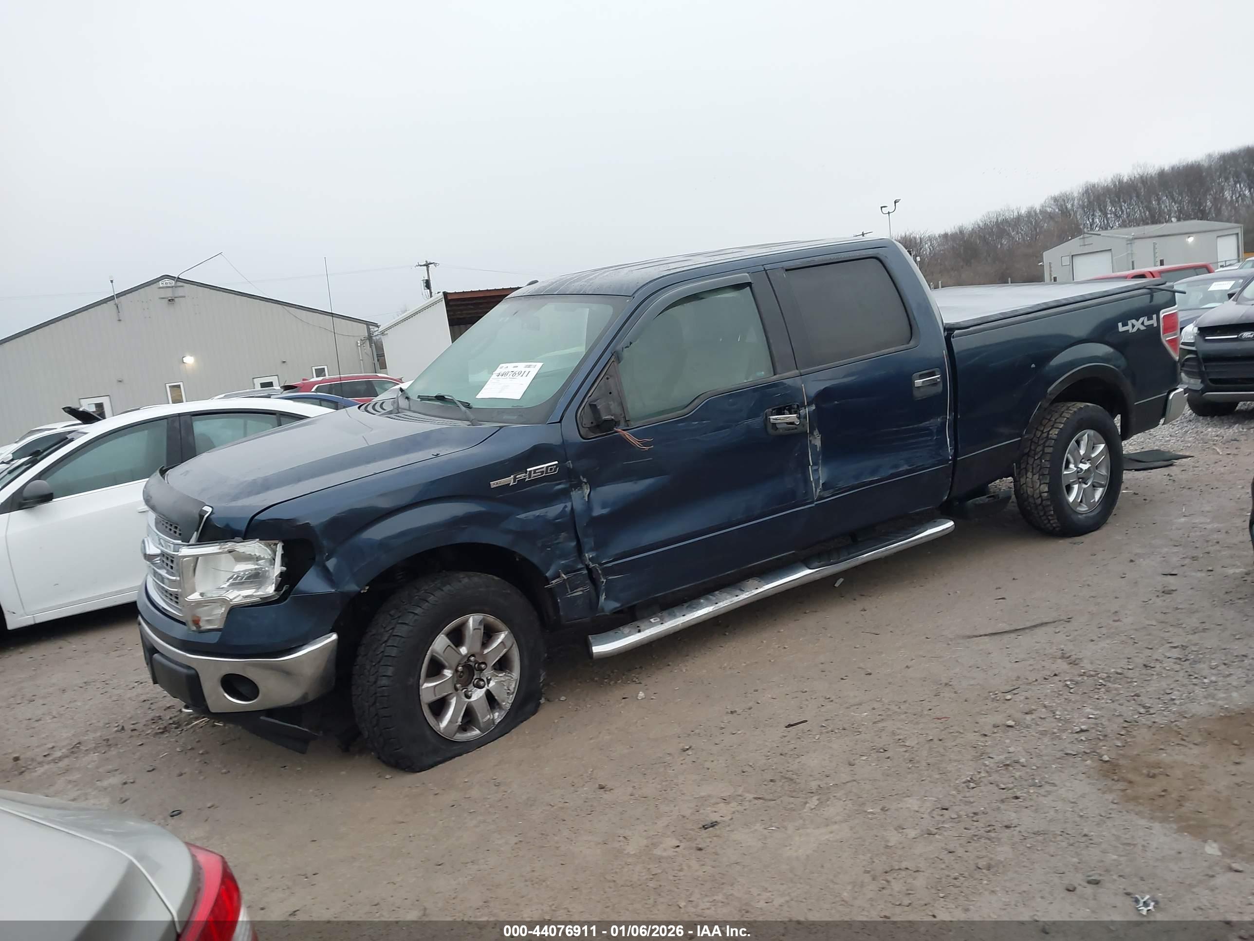 FORD F-150 image 2
