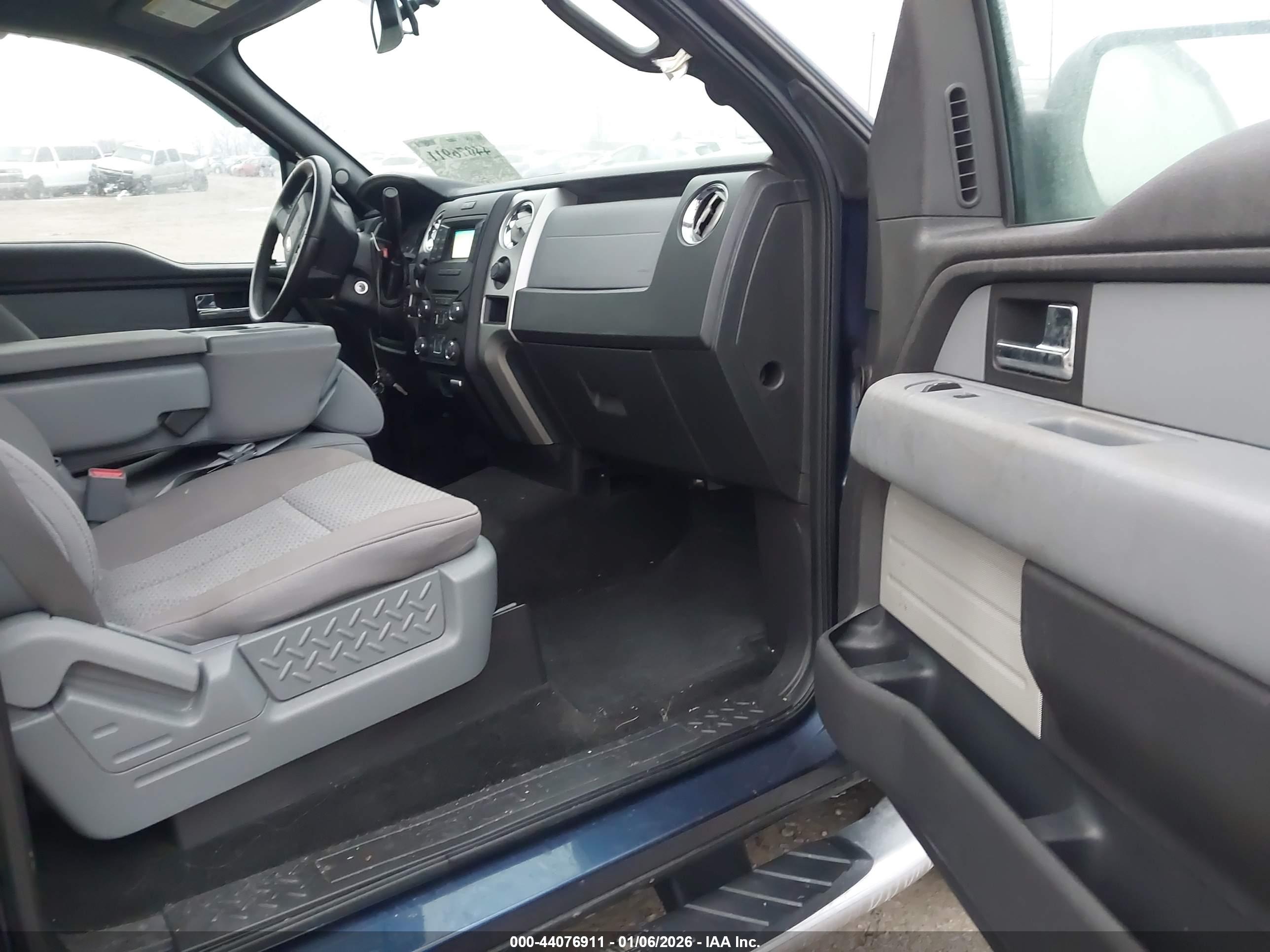 FORD F-150 image 5
