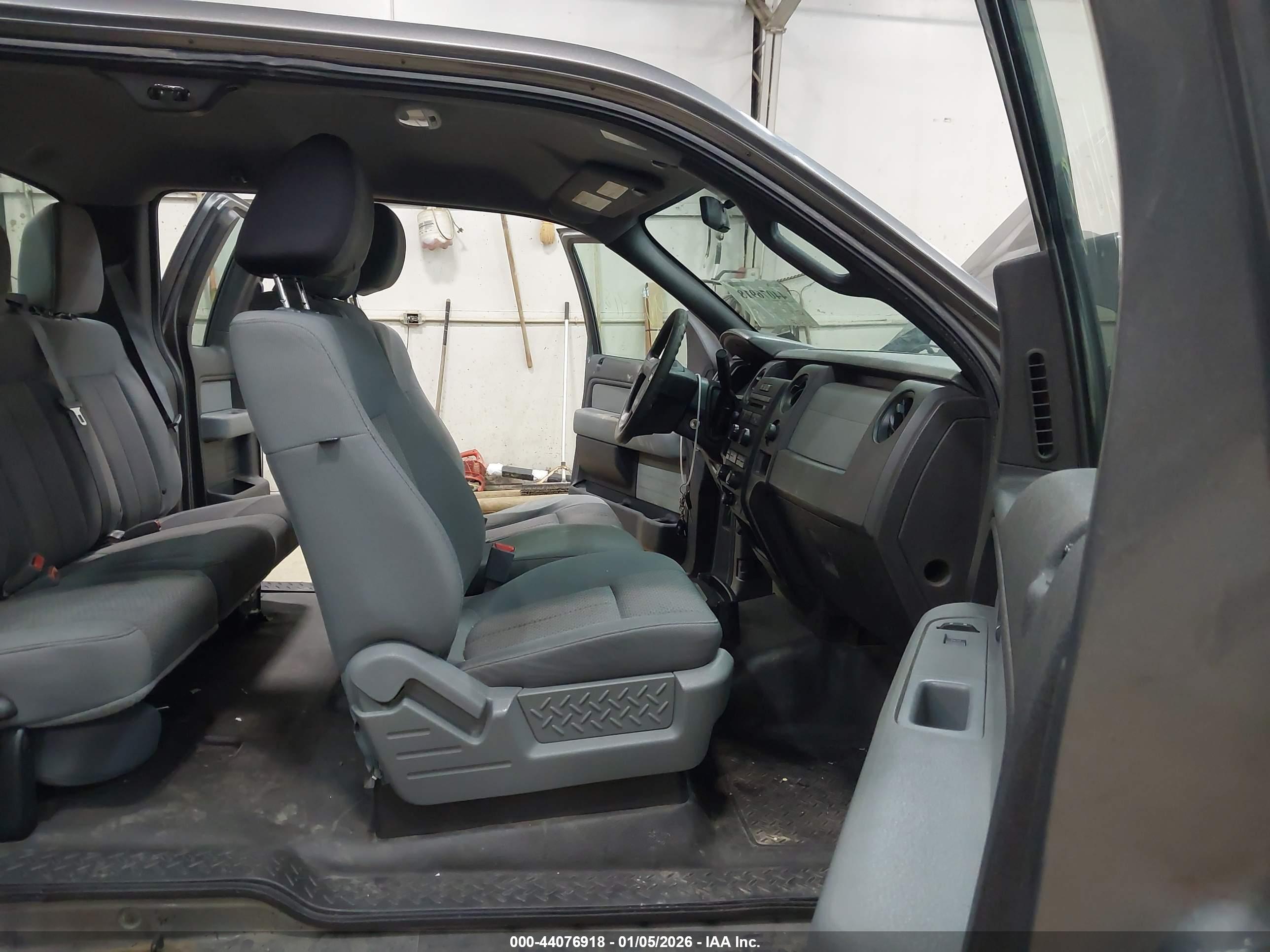 FORD F-150 image 5