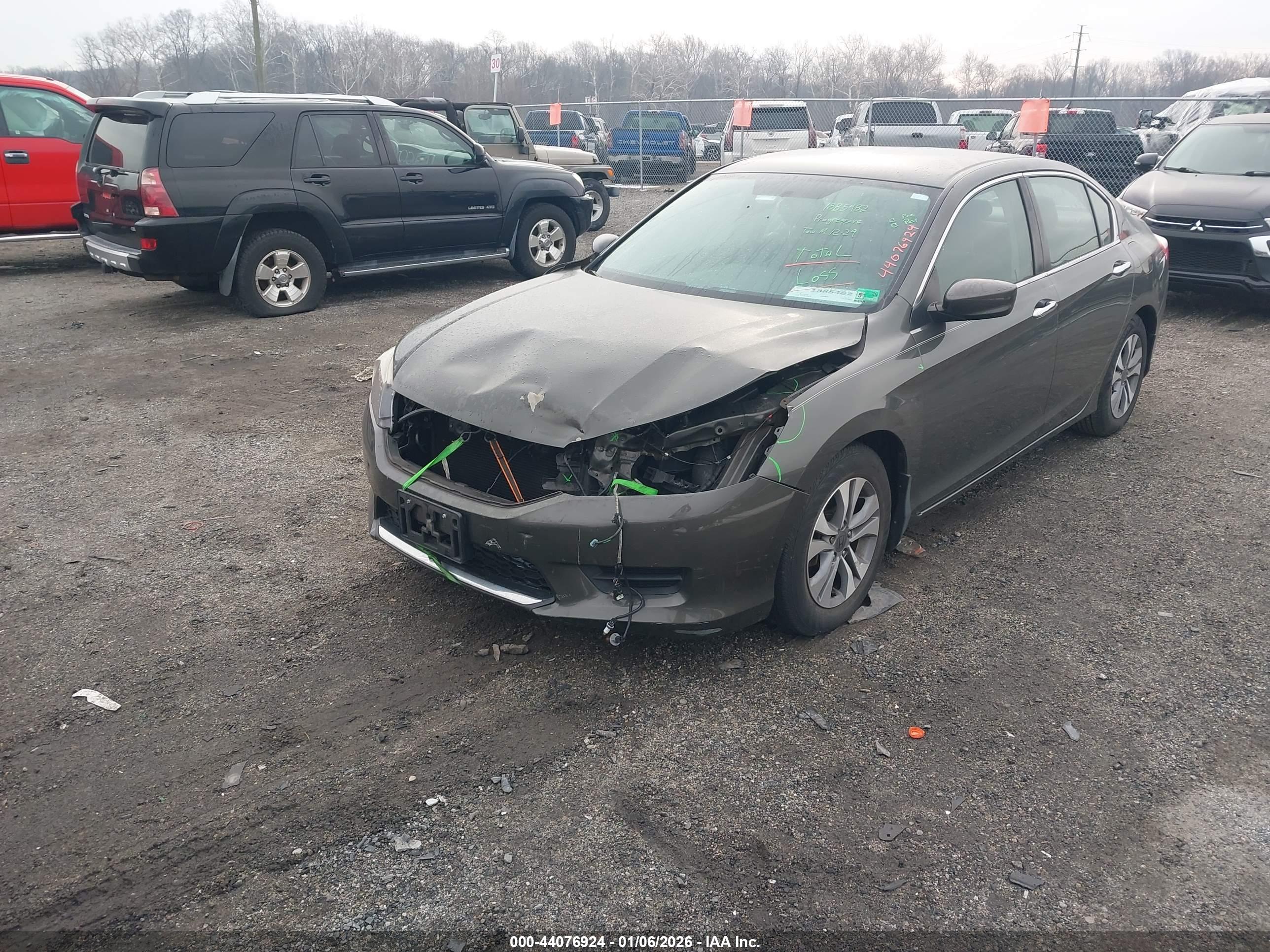 HONDA ACCORD image 2