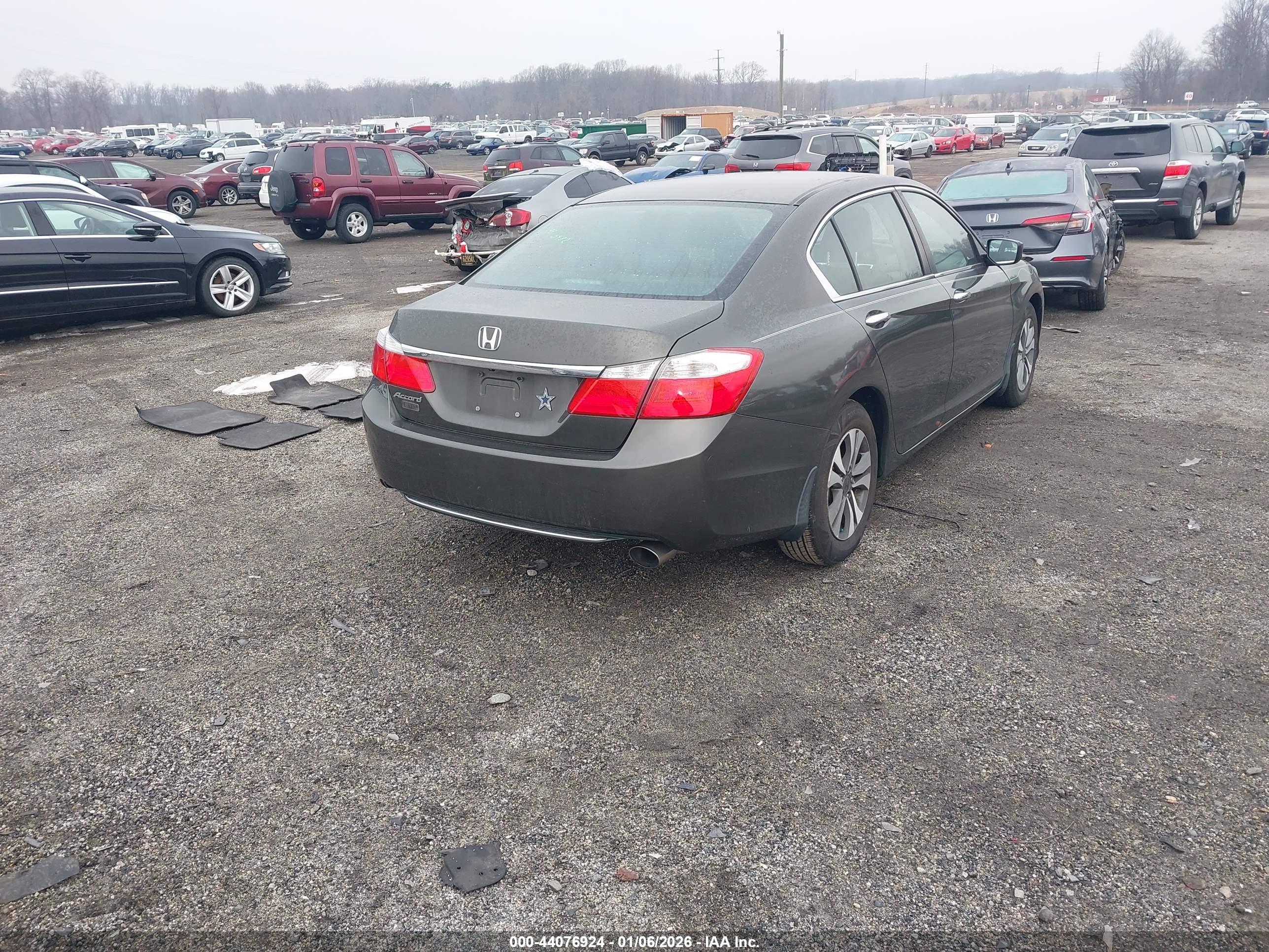 HONDA ACCORD image 4