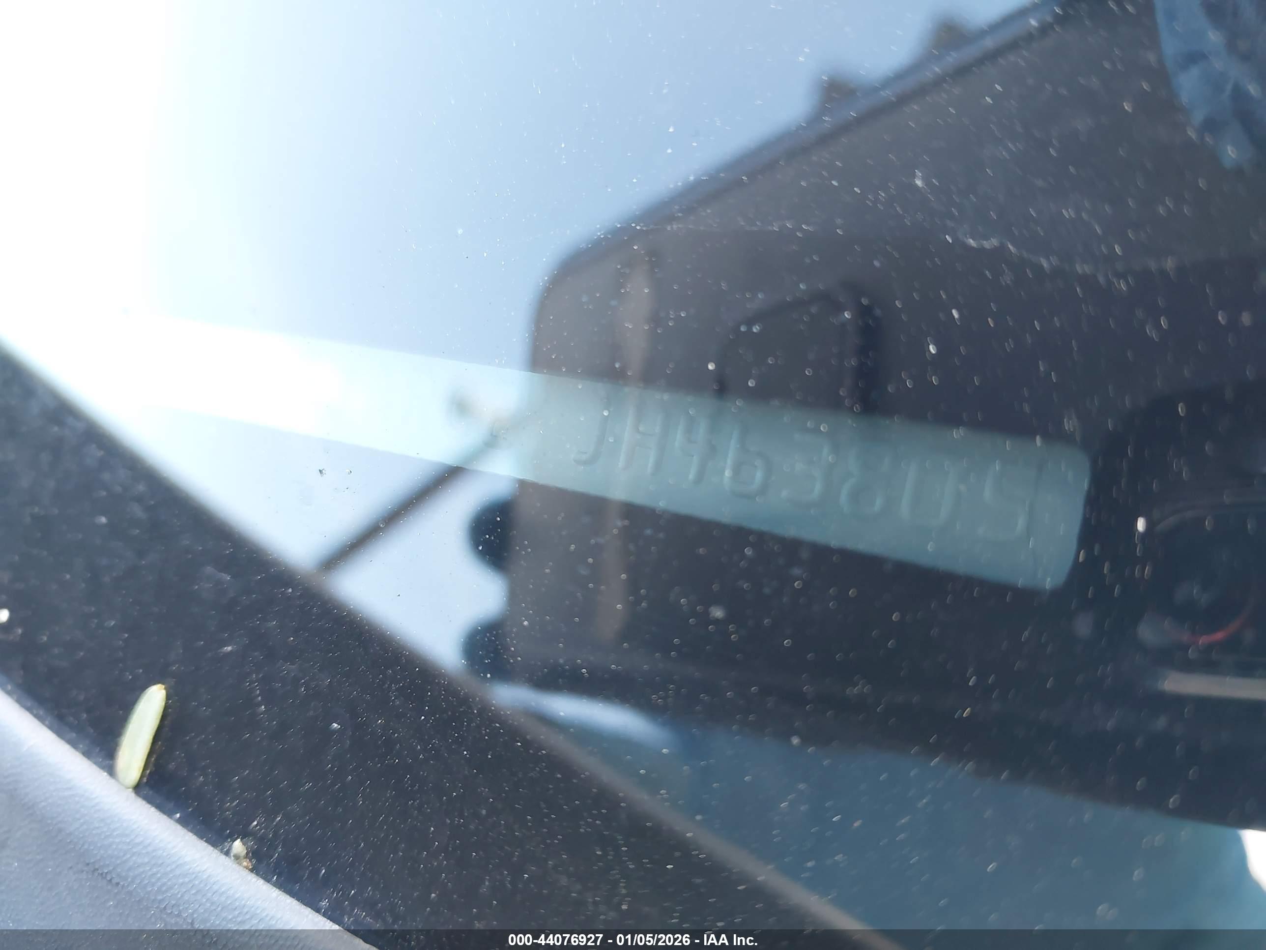 SUBARU FORESTER image 9