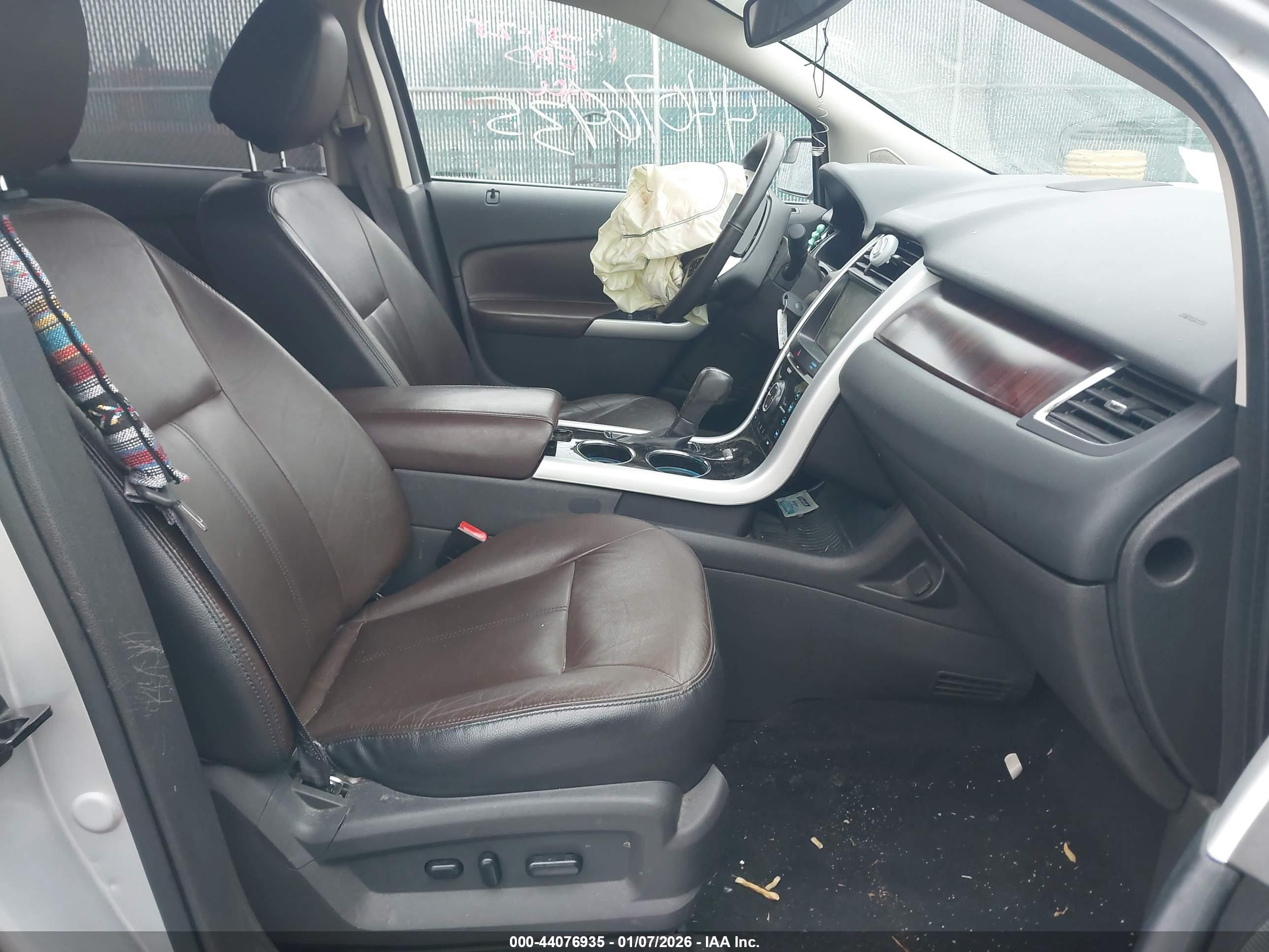 FORD EDGE image 5