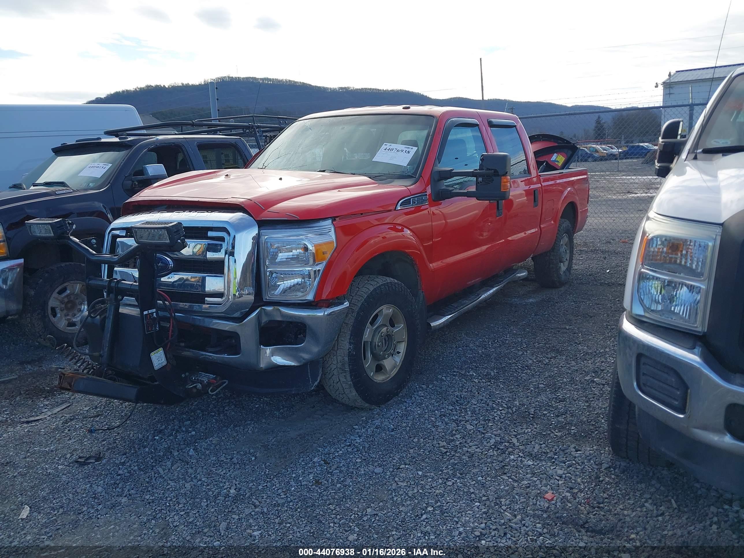FORD F-250 image 2