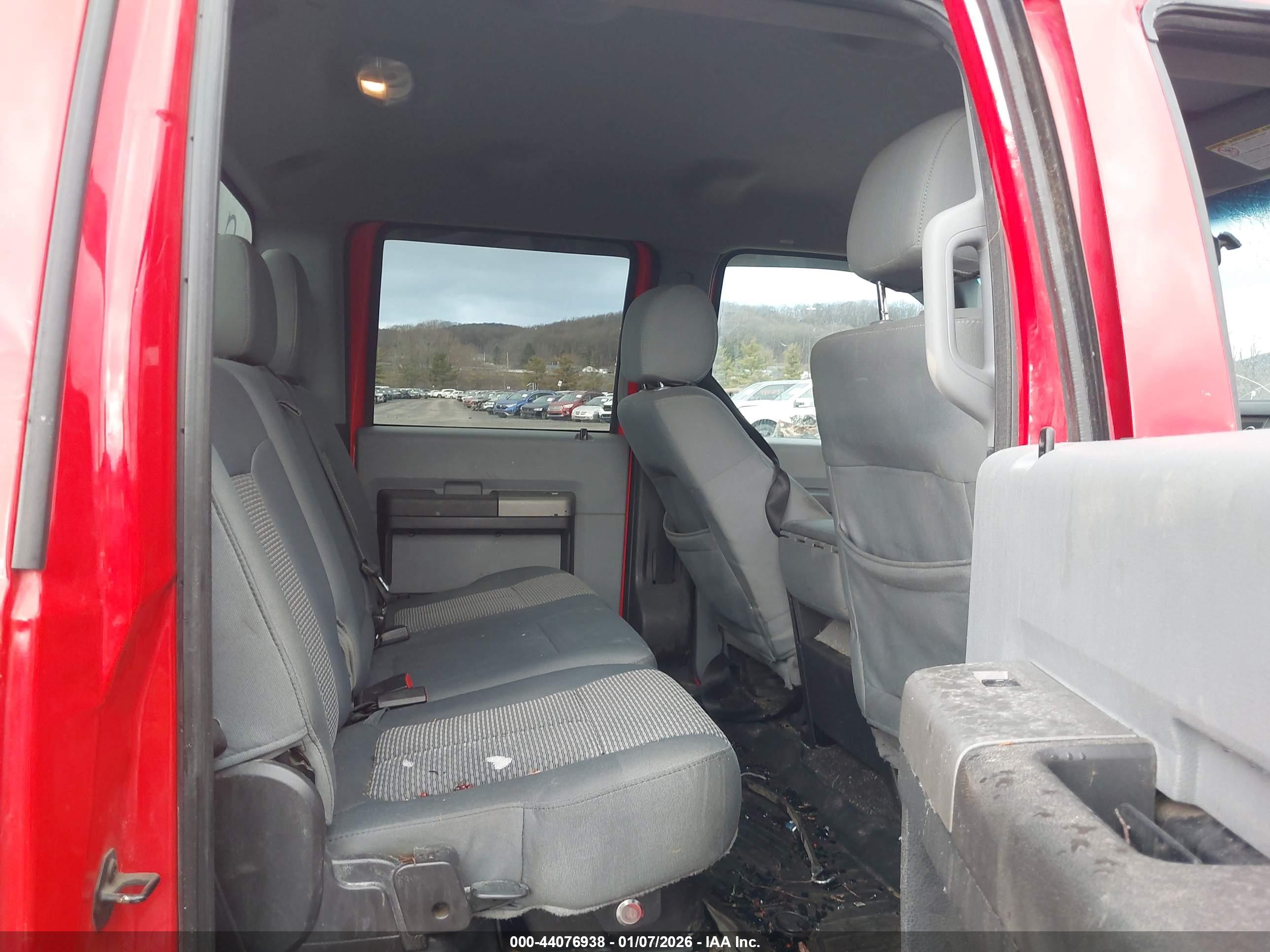 FORD F-250 image 8