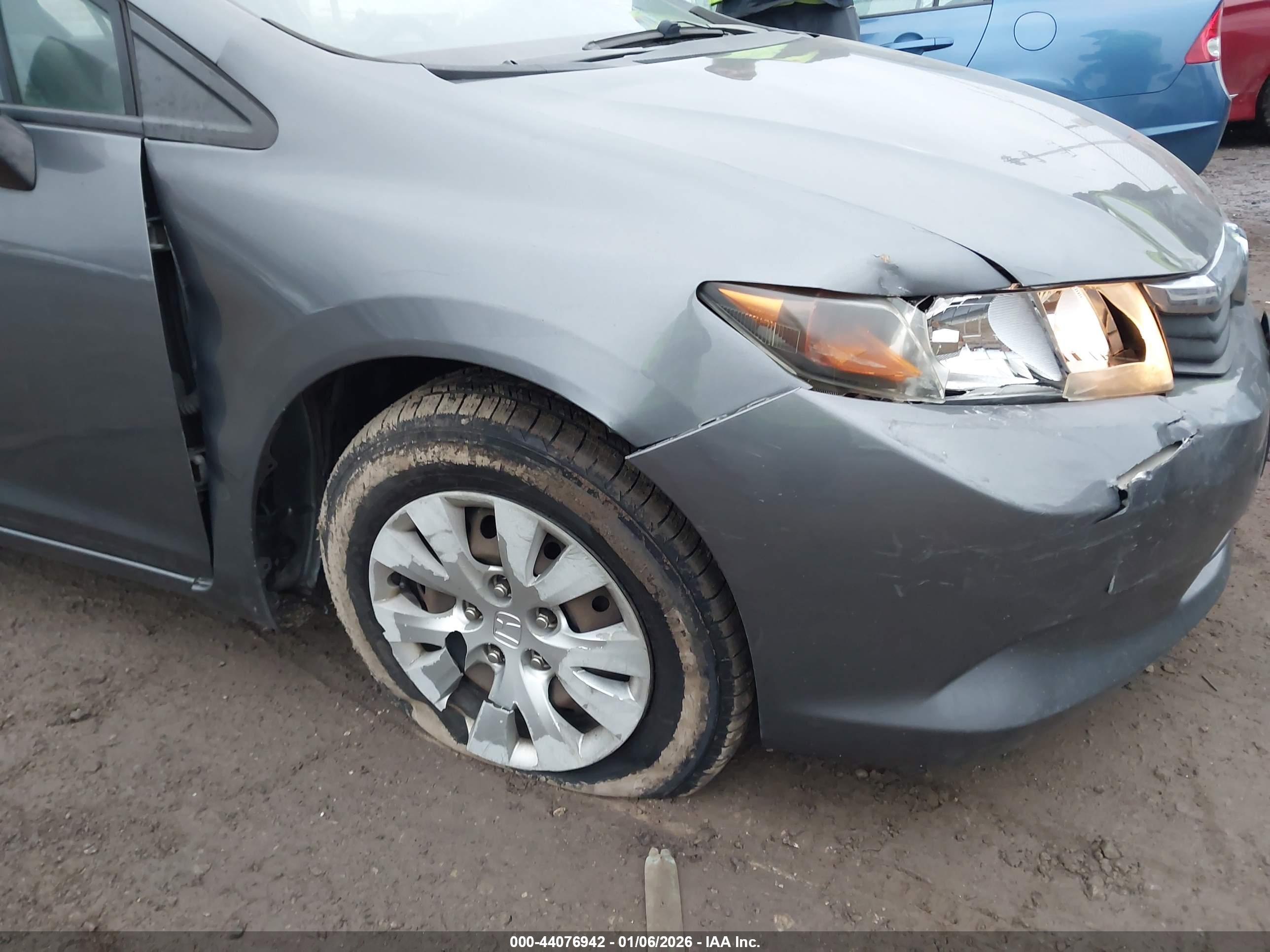 HONDA CIVIC image 6