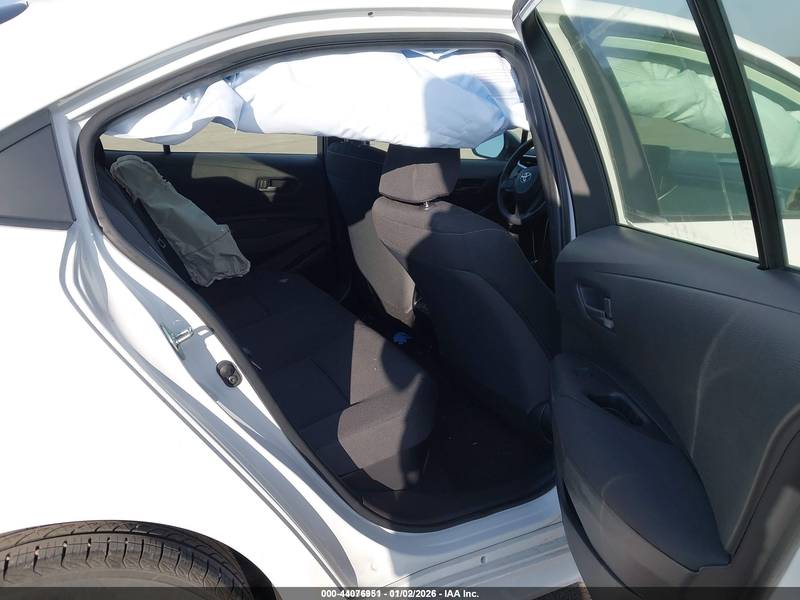 TOYOTA COROLLA image 8