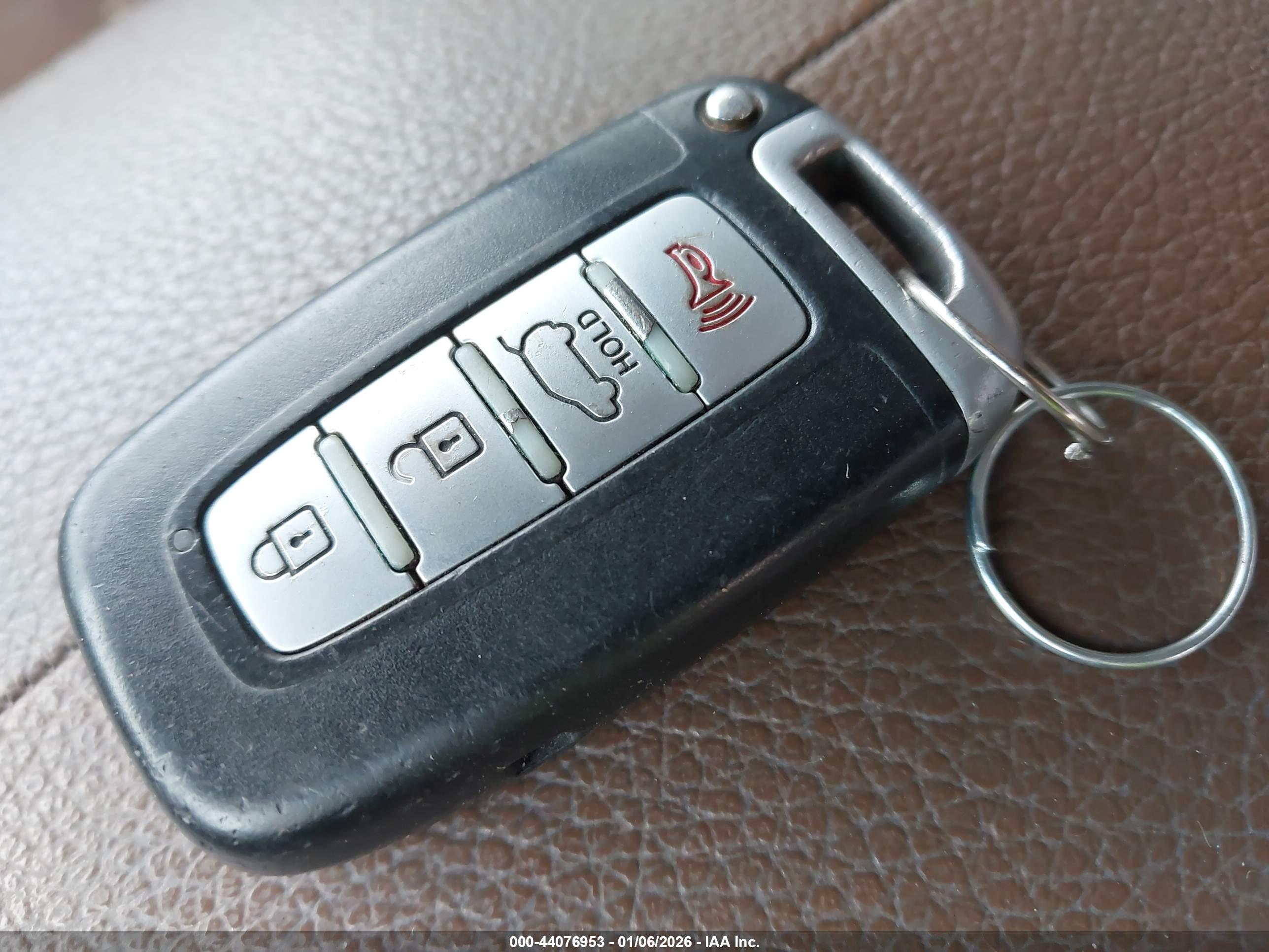 KIA SORENTO image 11