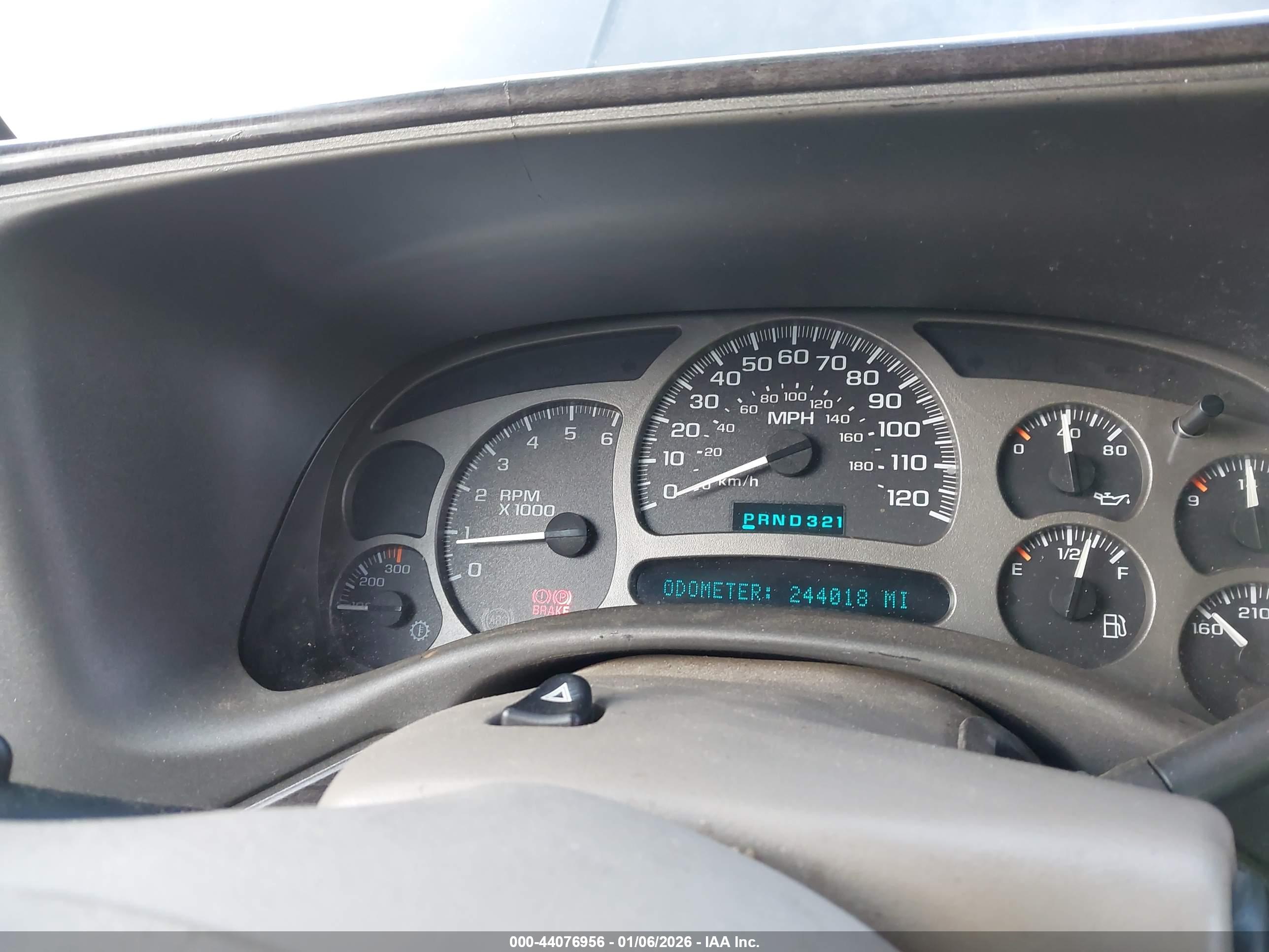 GMC YUKON image 7
