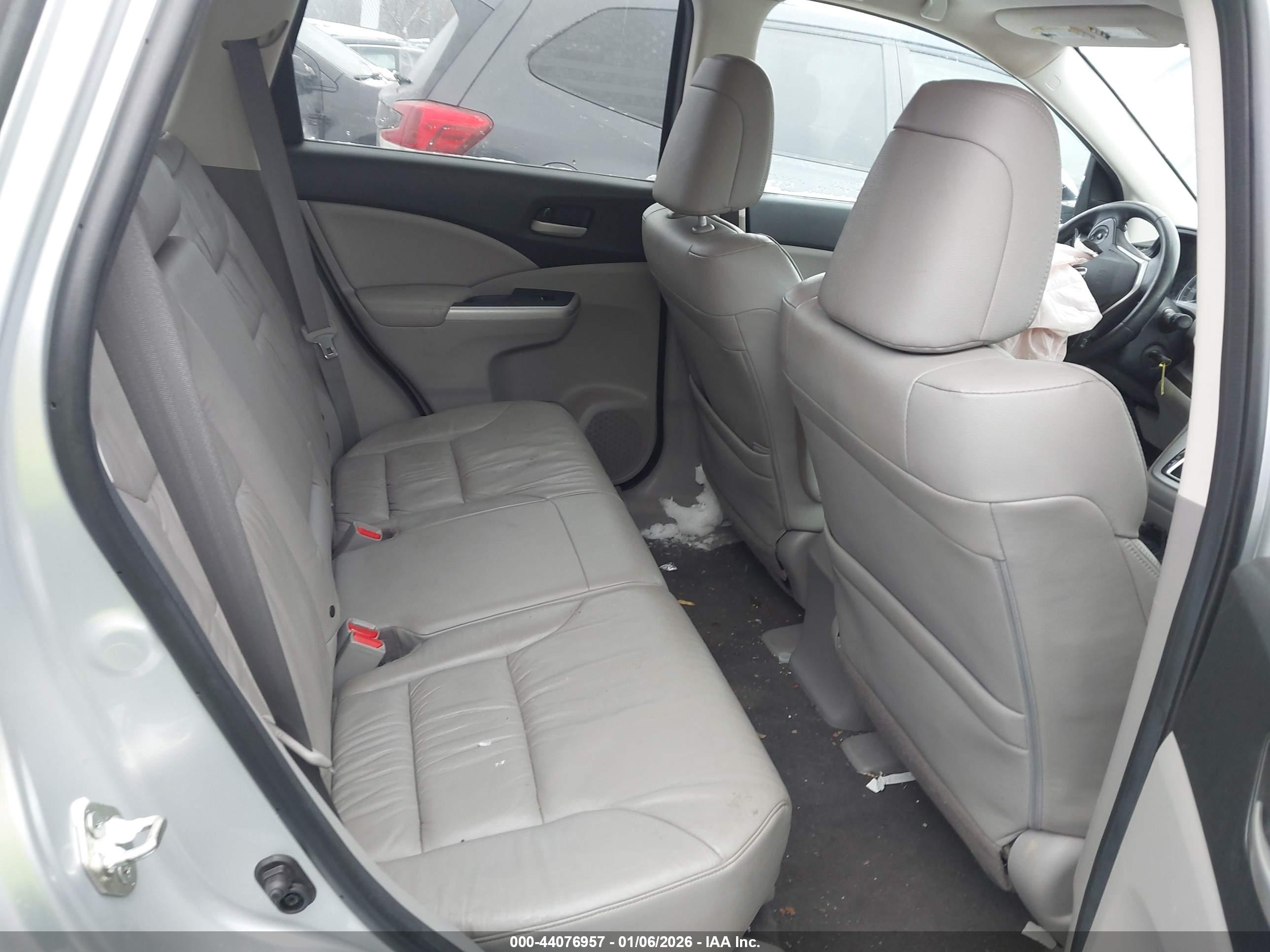 HONDA CR-V image 8