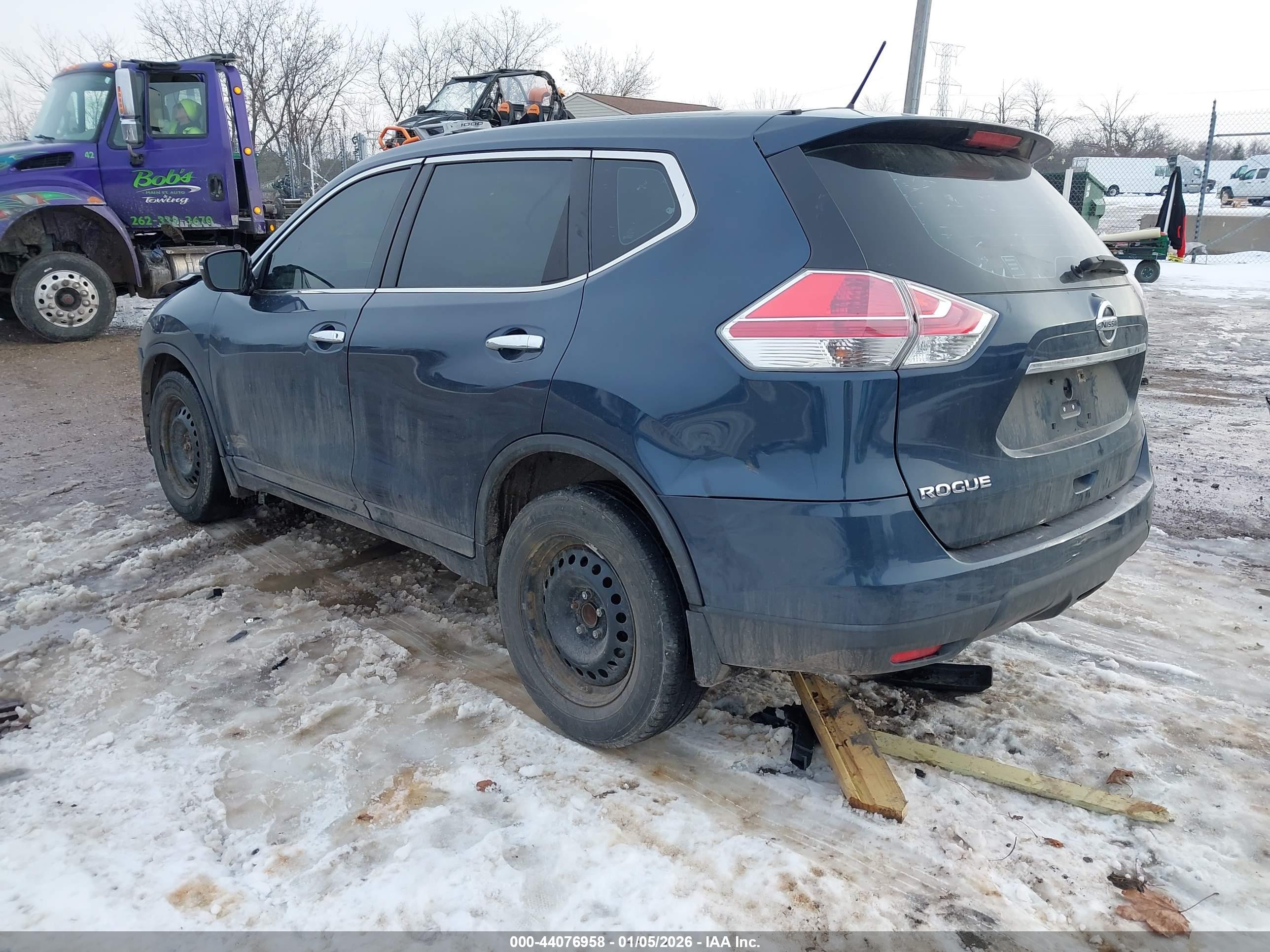 NISSAN ROGUE image 3