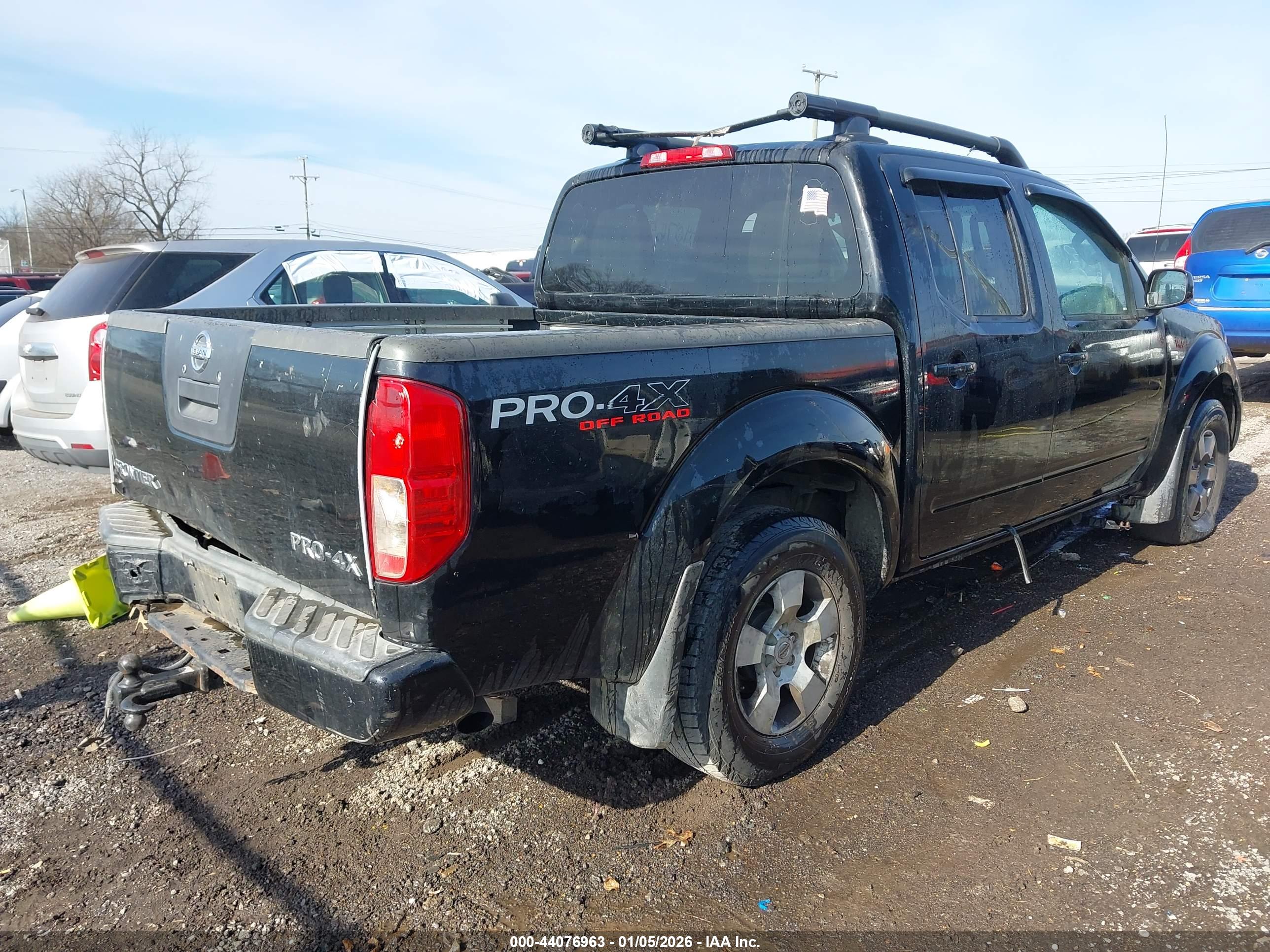 NISSAN FRONTIER image 4