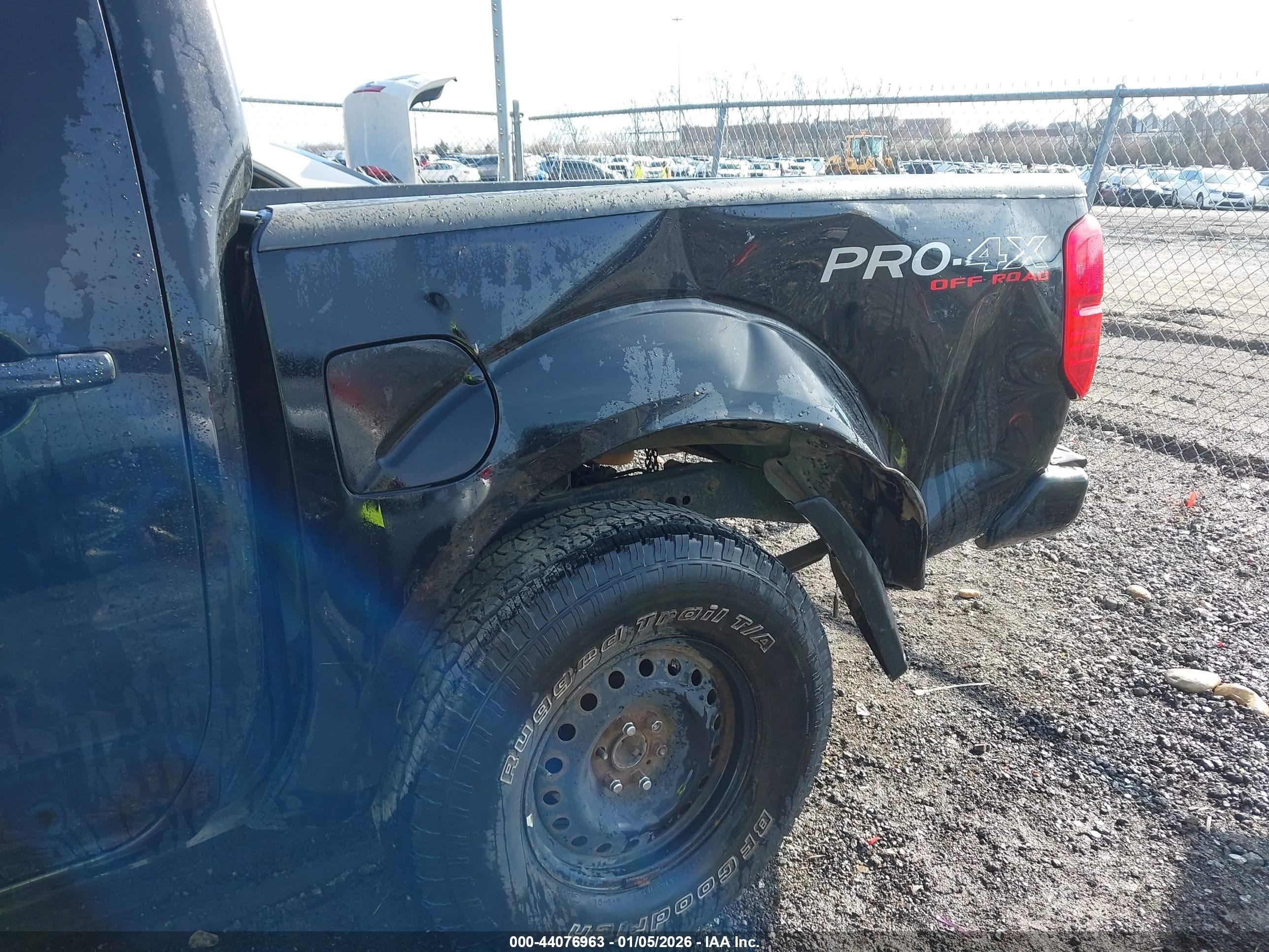 NISSAN FRONTIER image 6