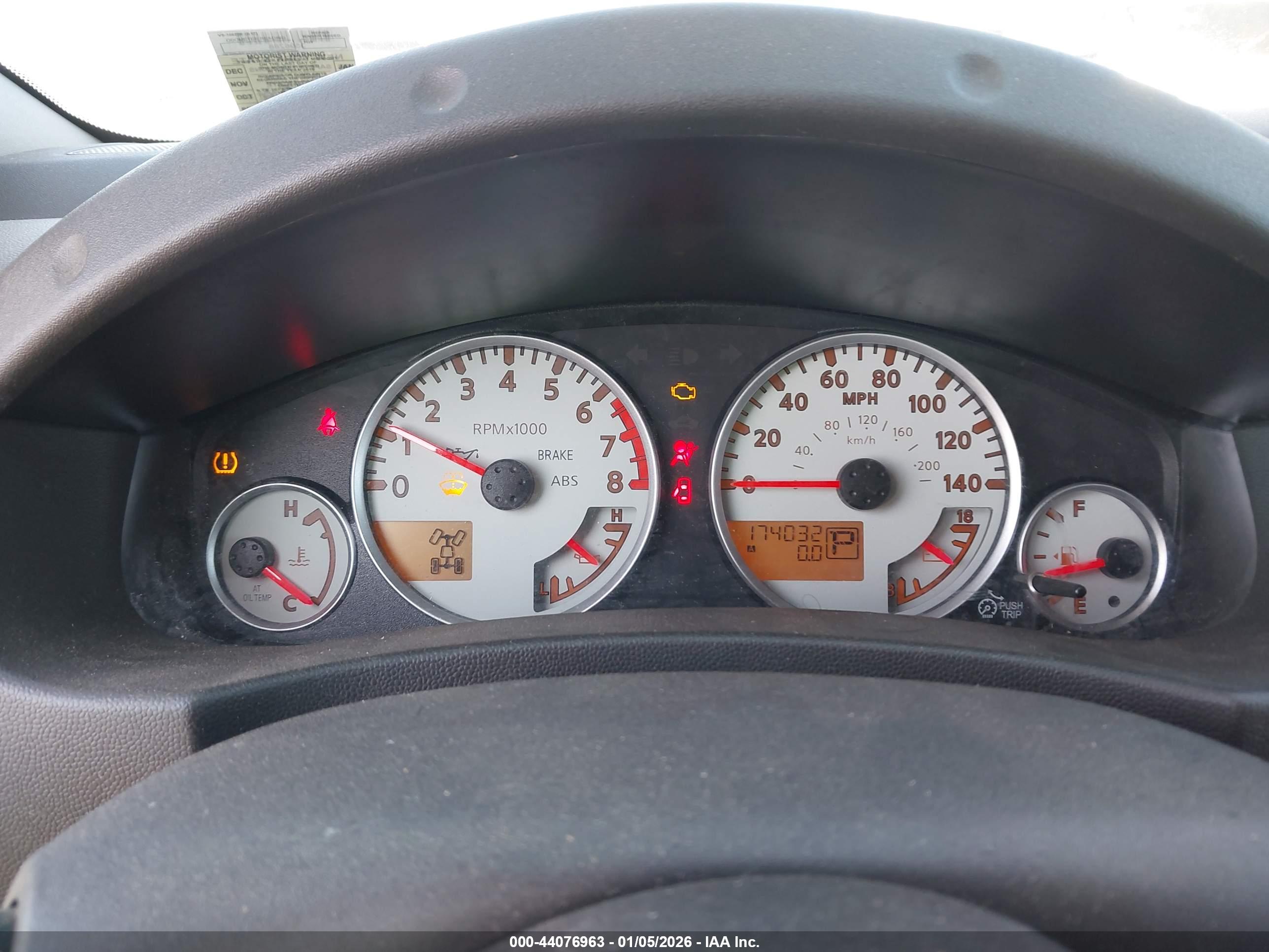 NISSAN FRONTIER image 7