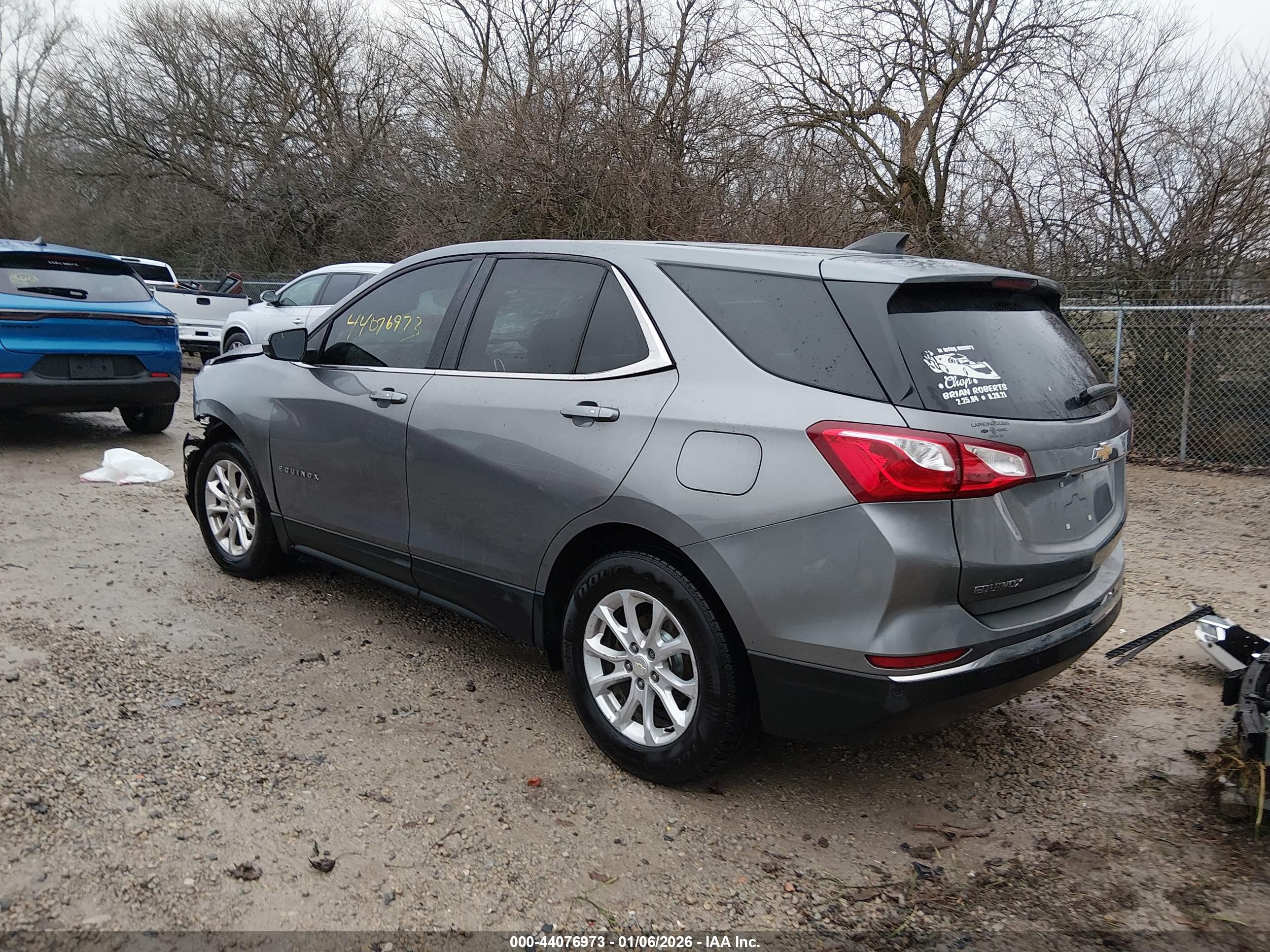 CHEVROLET EQUINOX image 3