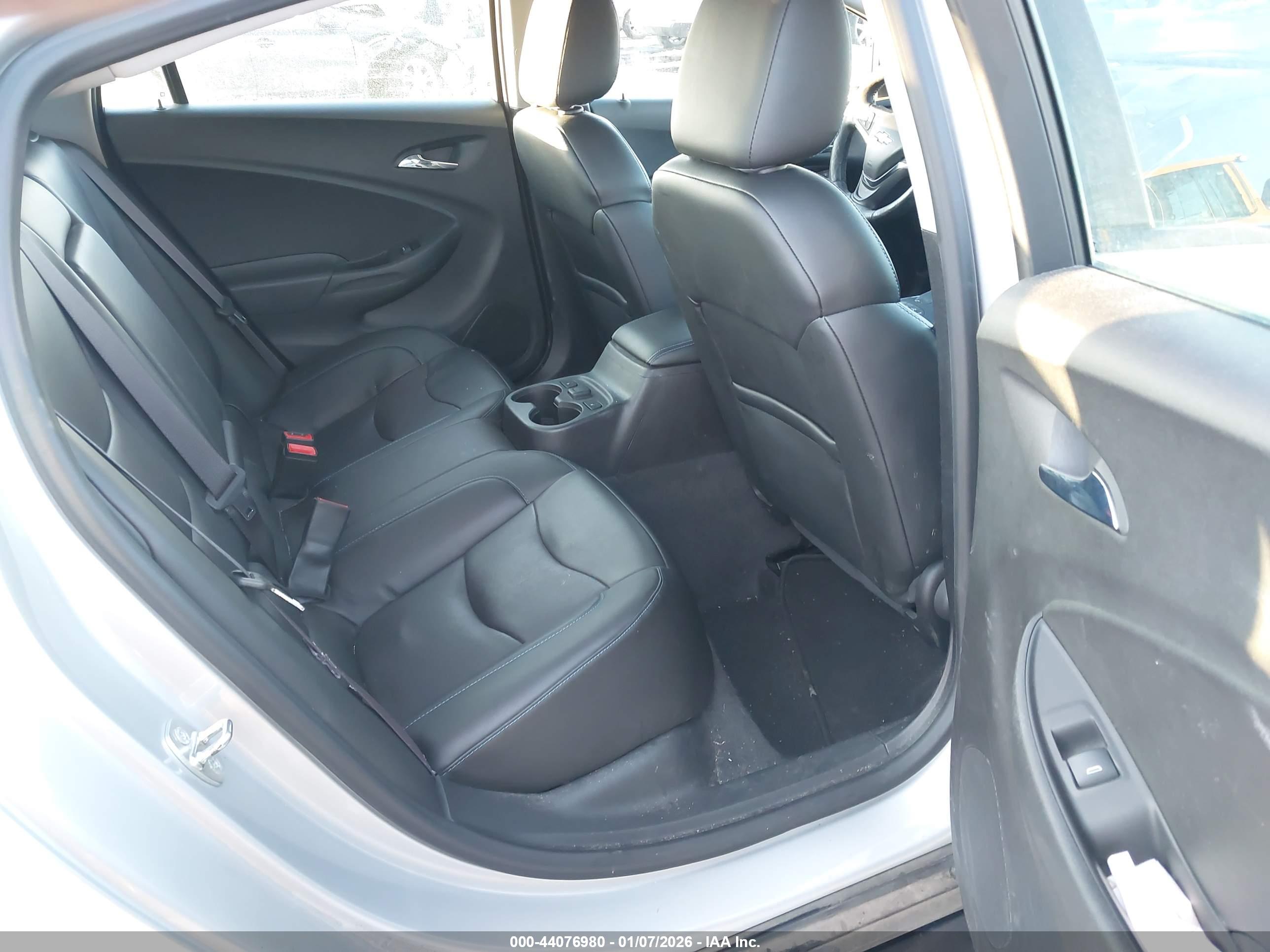CHEVROLET VOLT image 8