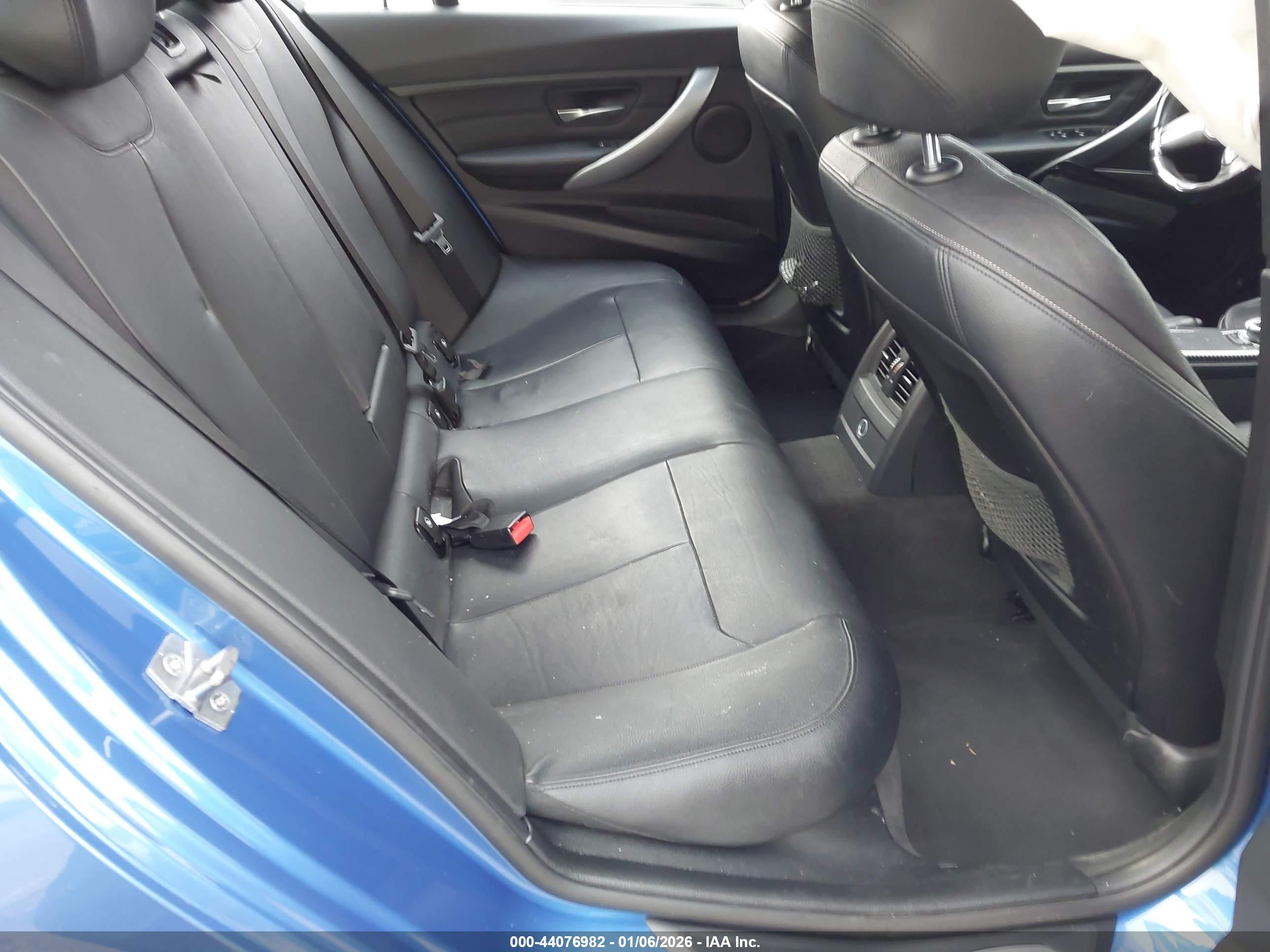 BMW 328I image 8