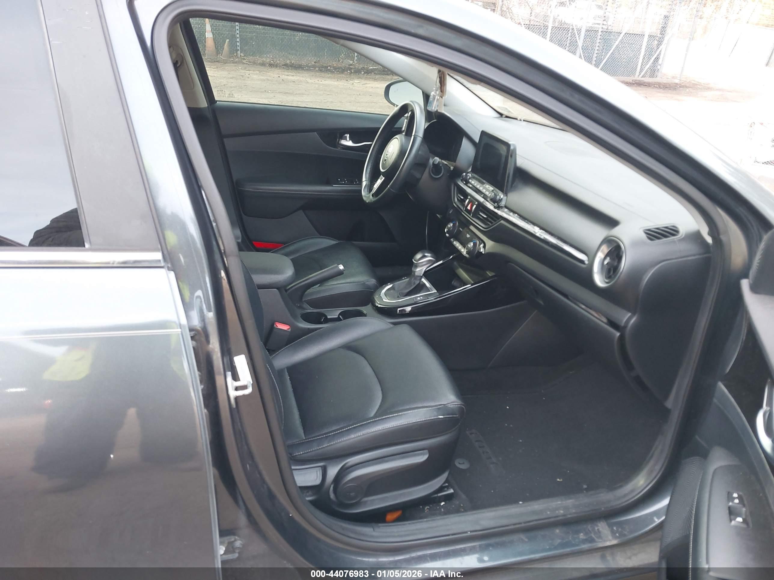 KIA FORTE image 5