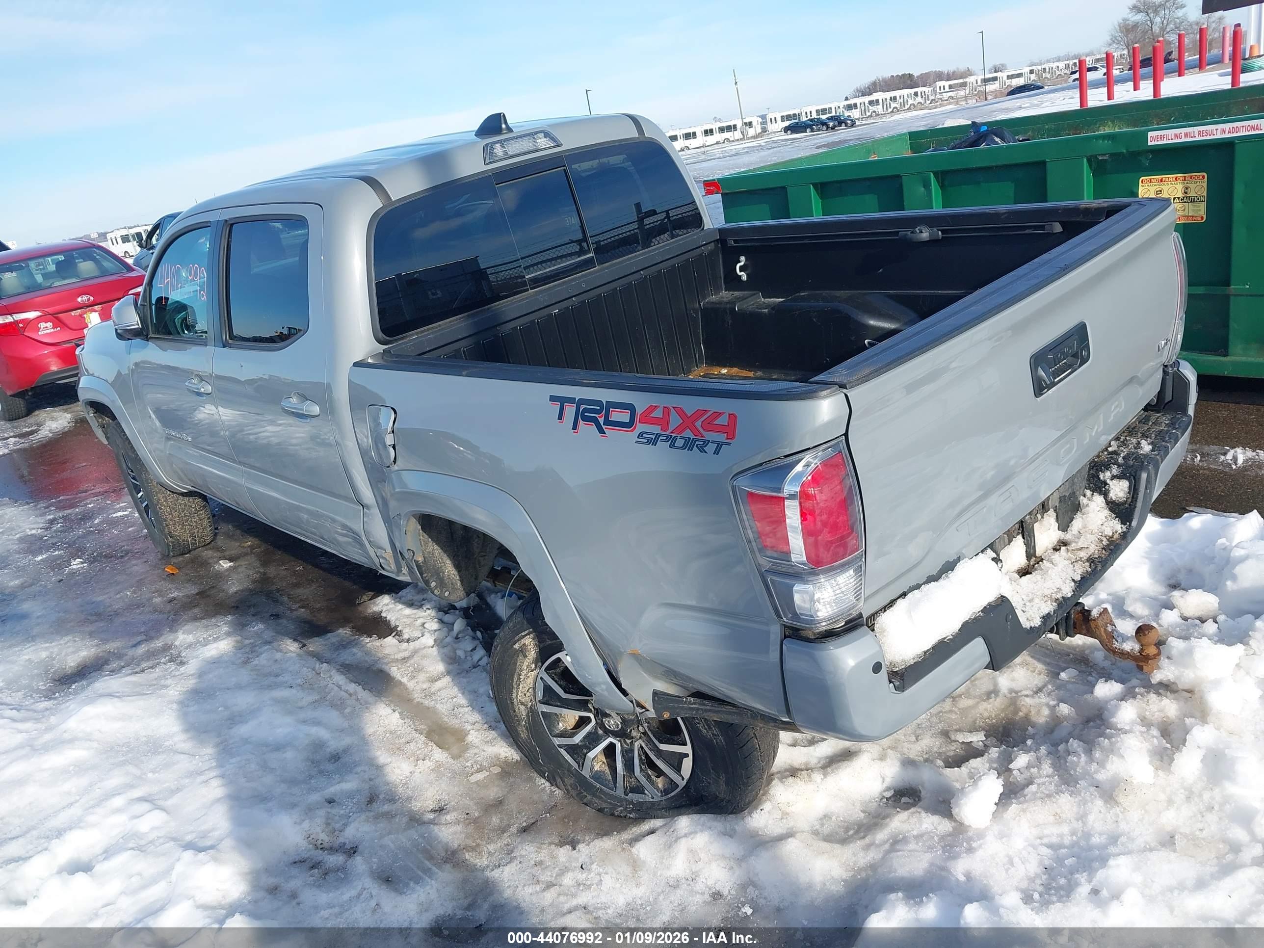 TOYOTA TACOMA image 3