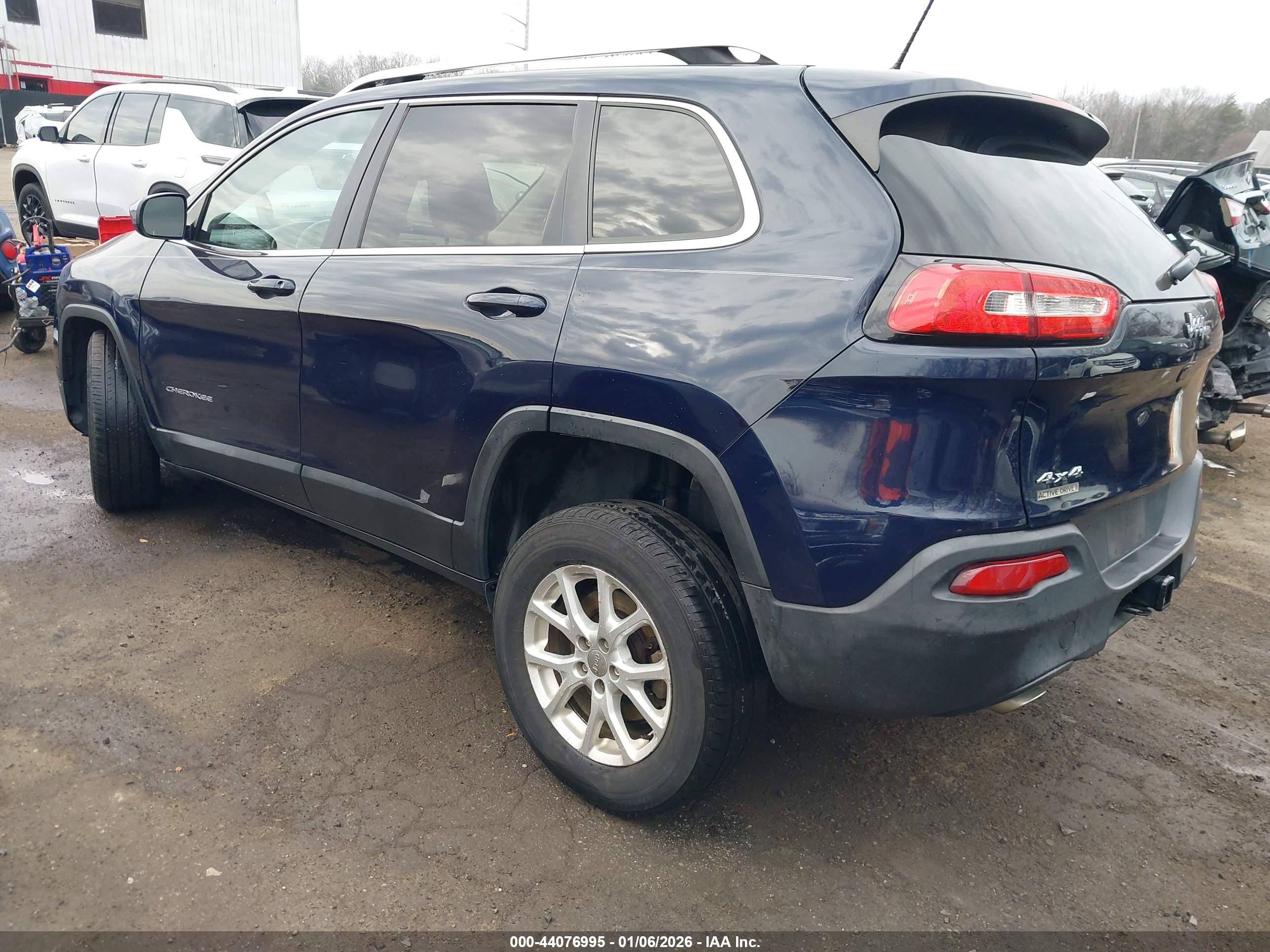 JEEP CHEROKEE image 3