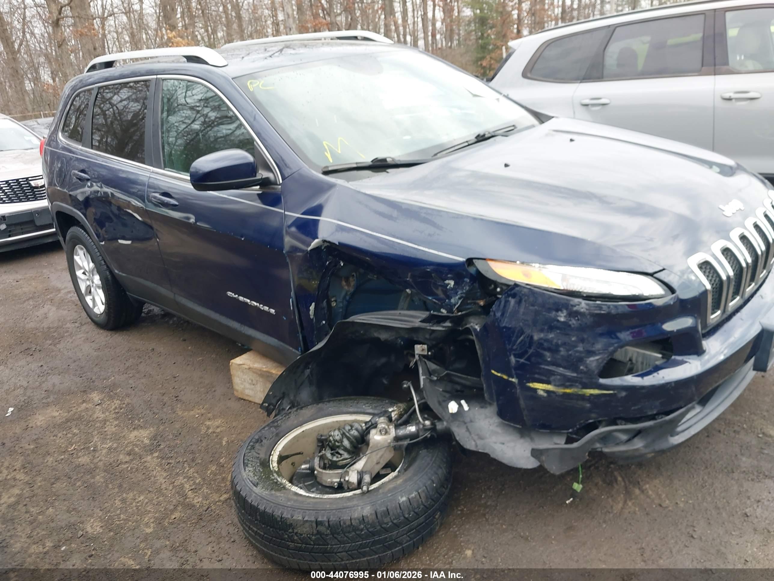 JEEP CHEROKEE image 6