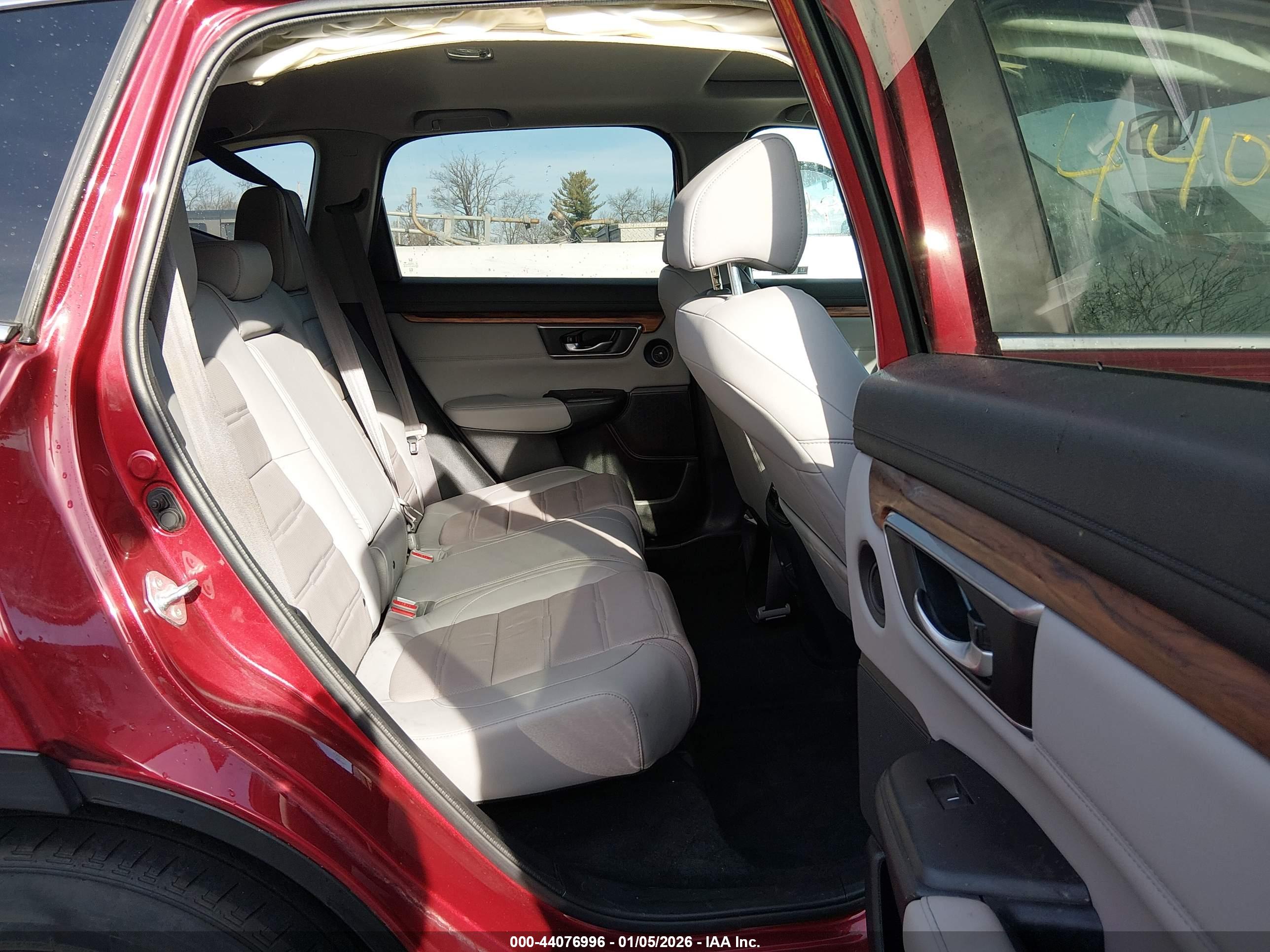 HONDA CR-V image 8