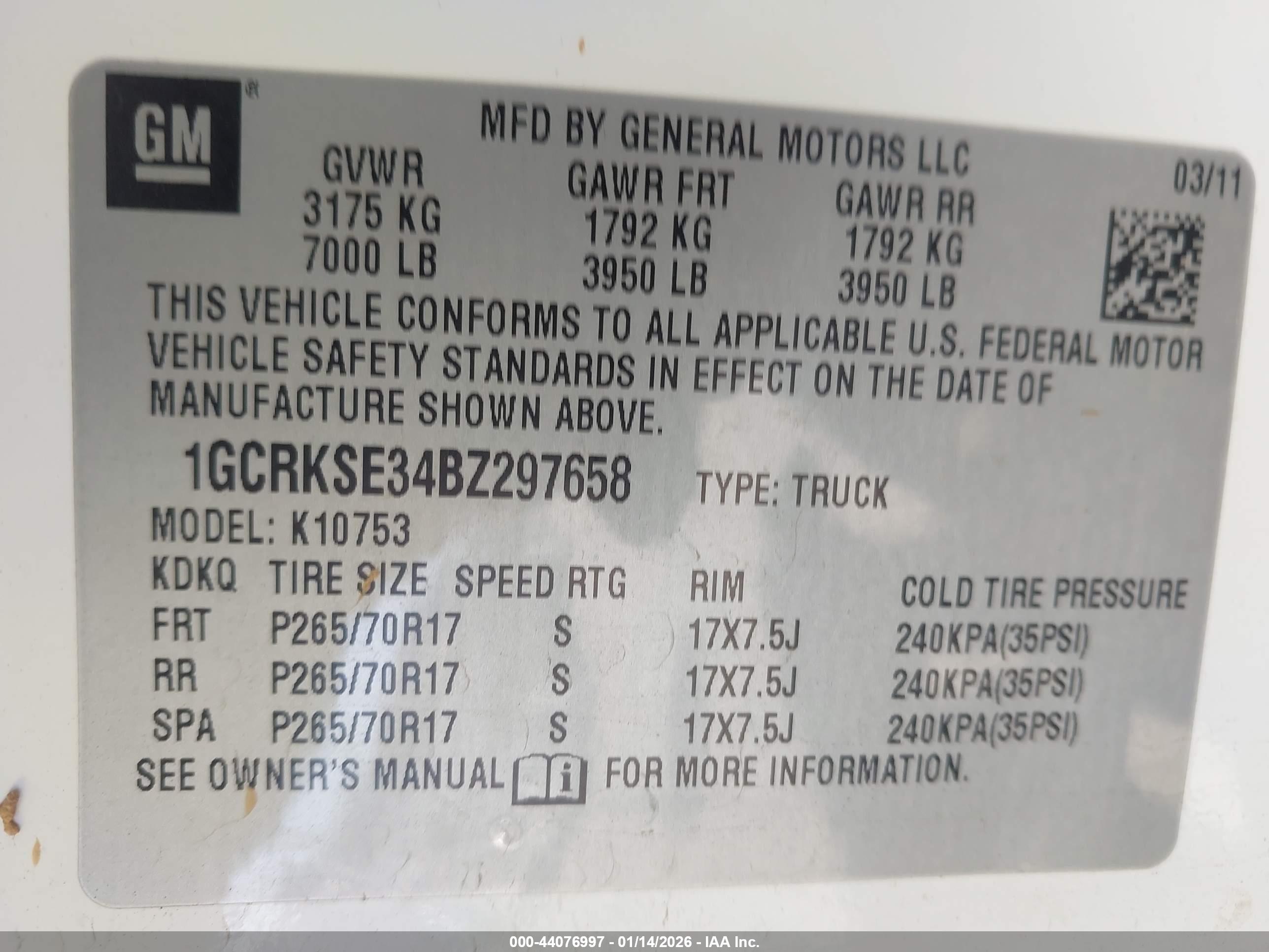 CHEVROLET SILVERADO image 9