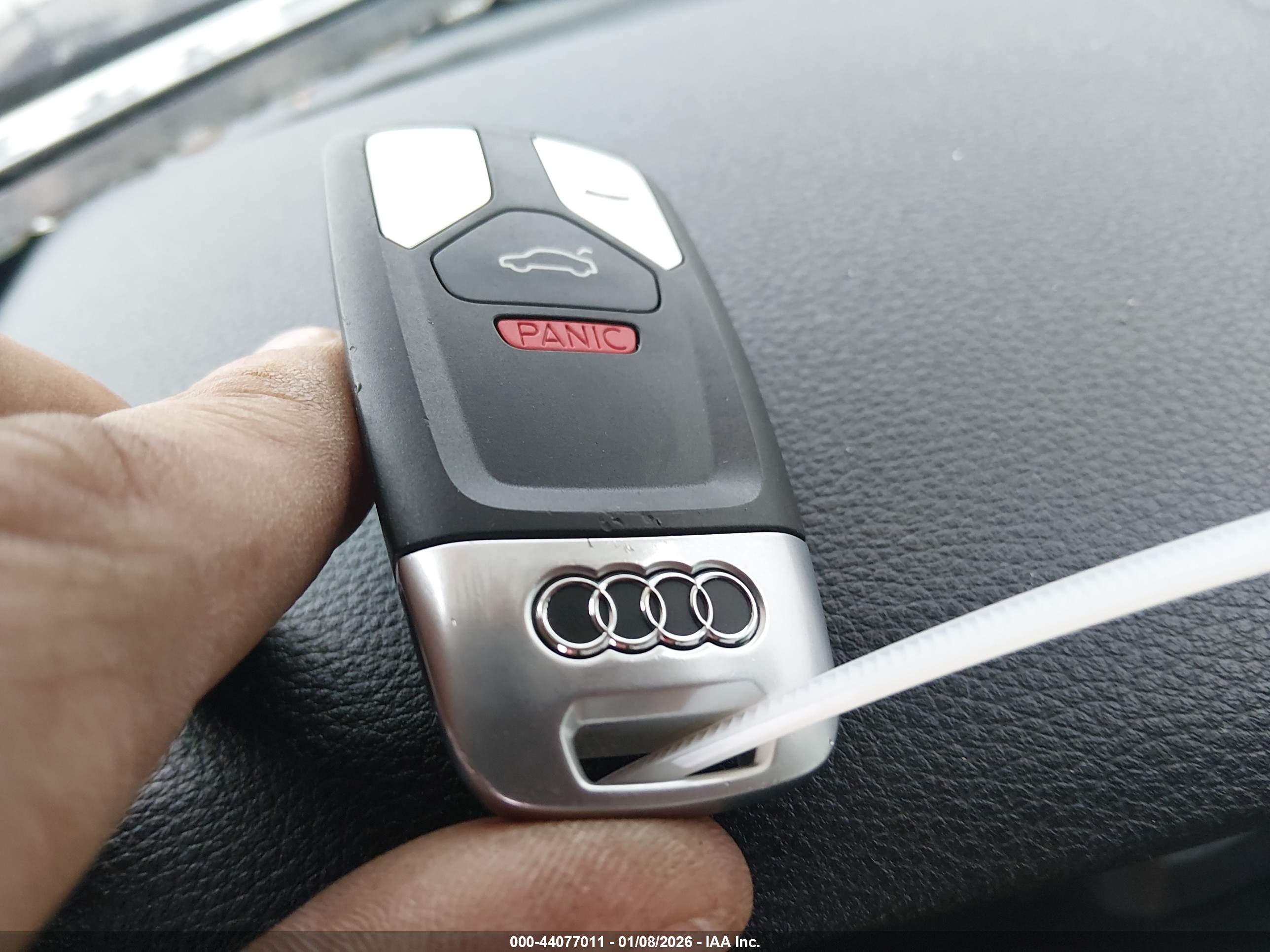 AUDI Q5 image 11