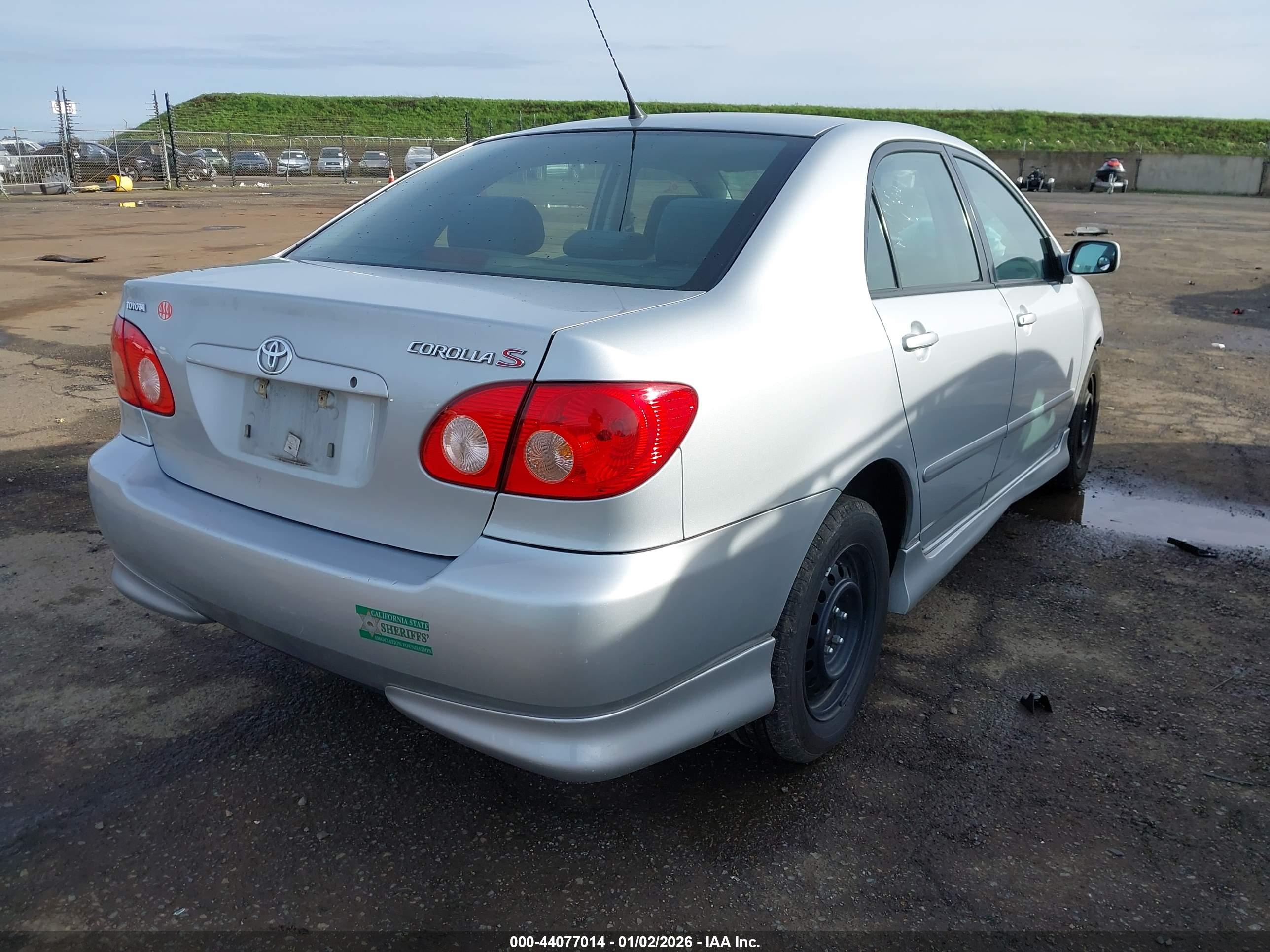 TOYOTA COROLLA image 4