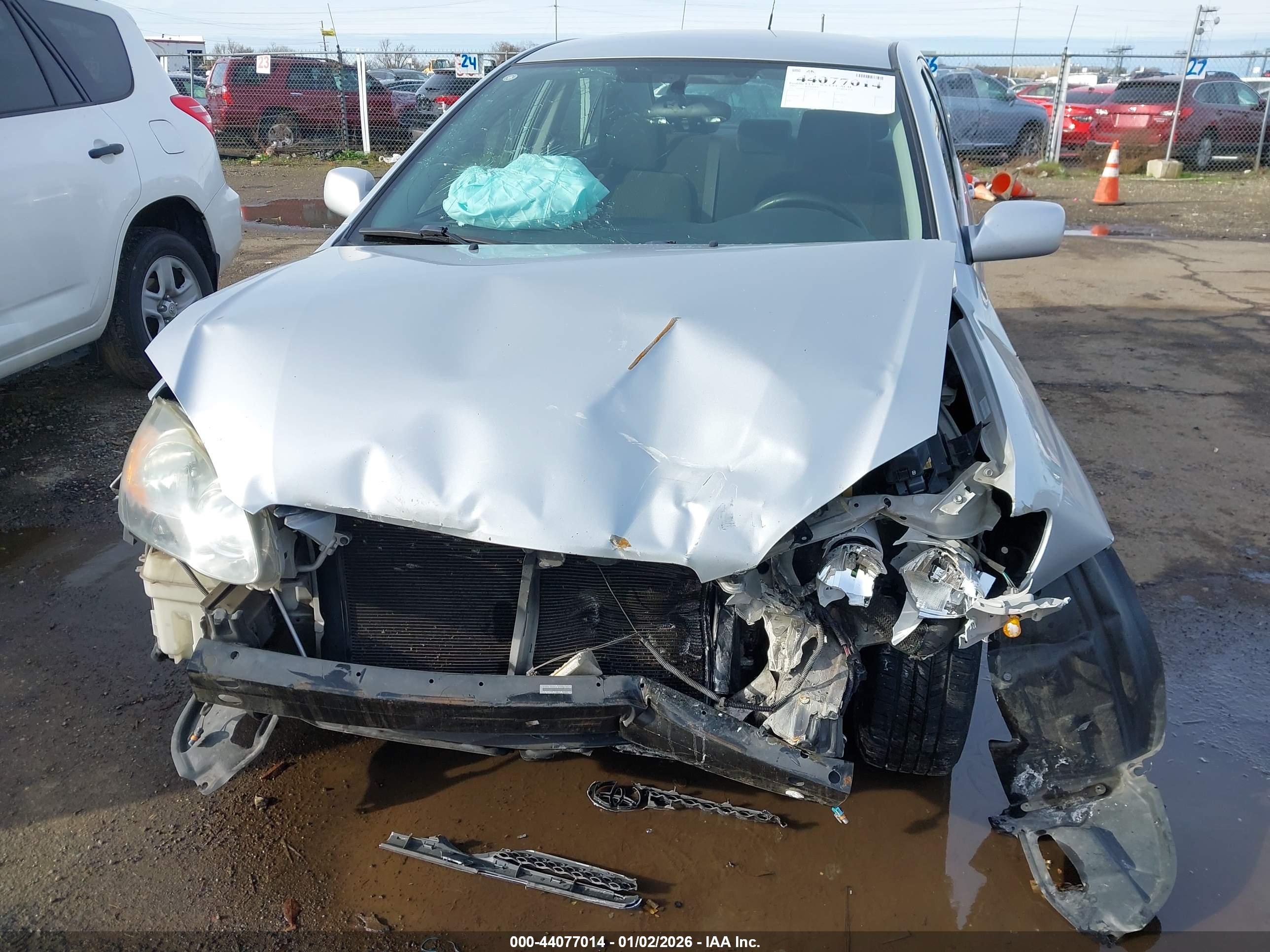 TOYOTA COROLLA image 6