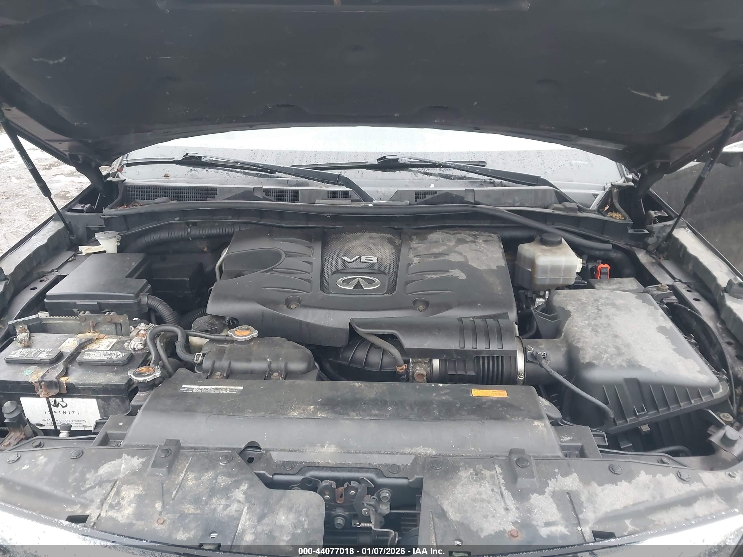 INFINITI QX56 image 10
