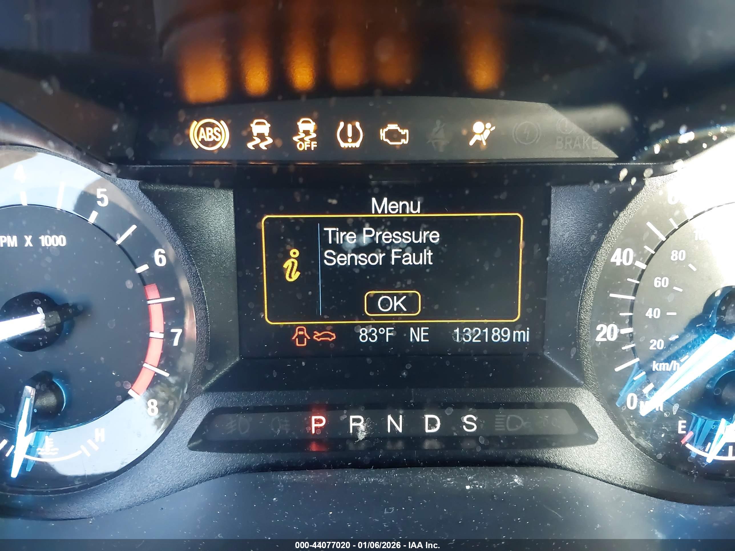 FORD FUSION image 7