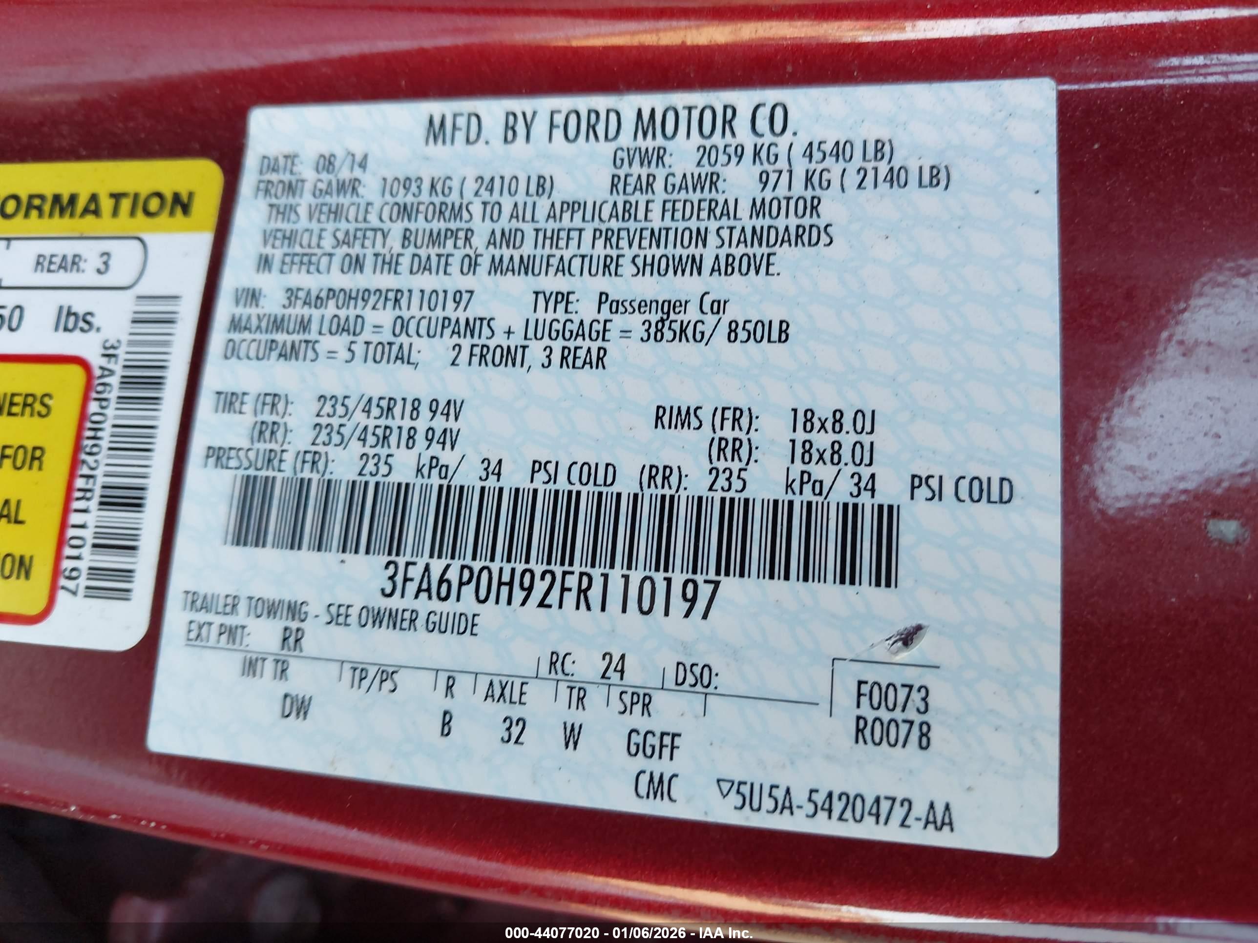 FORD FUSION image 9