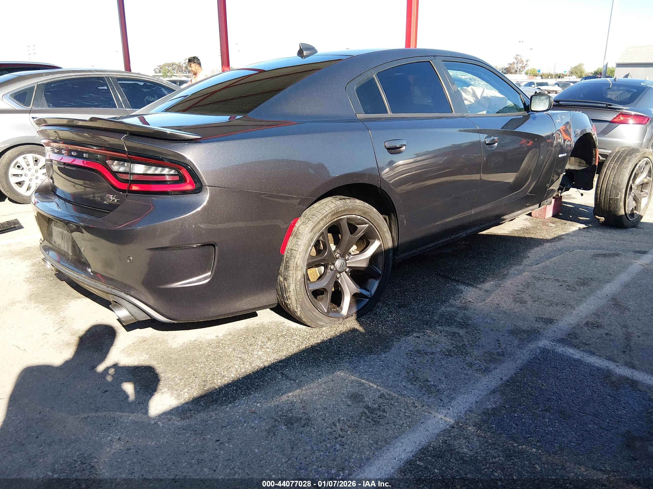 DODGE CHARGER image 4