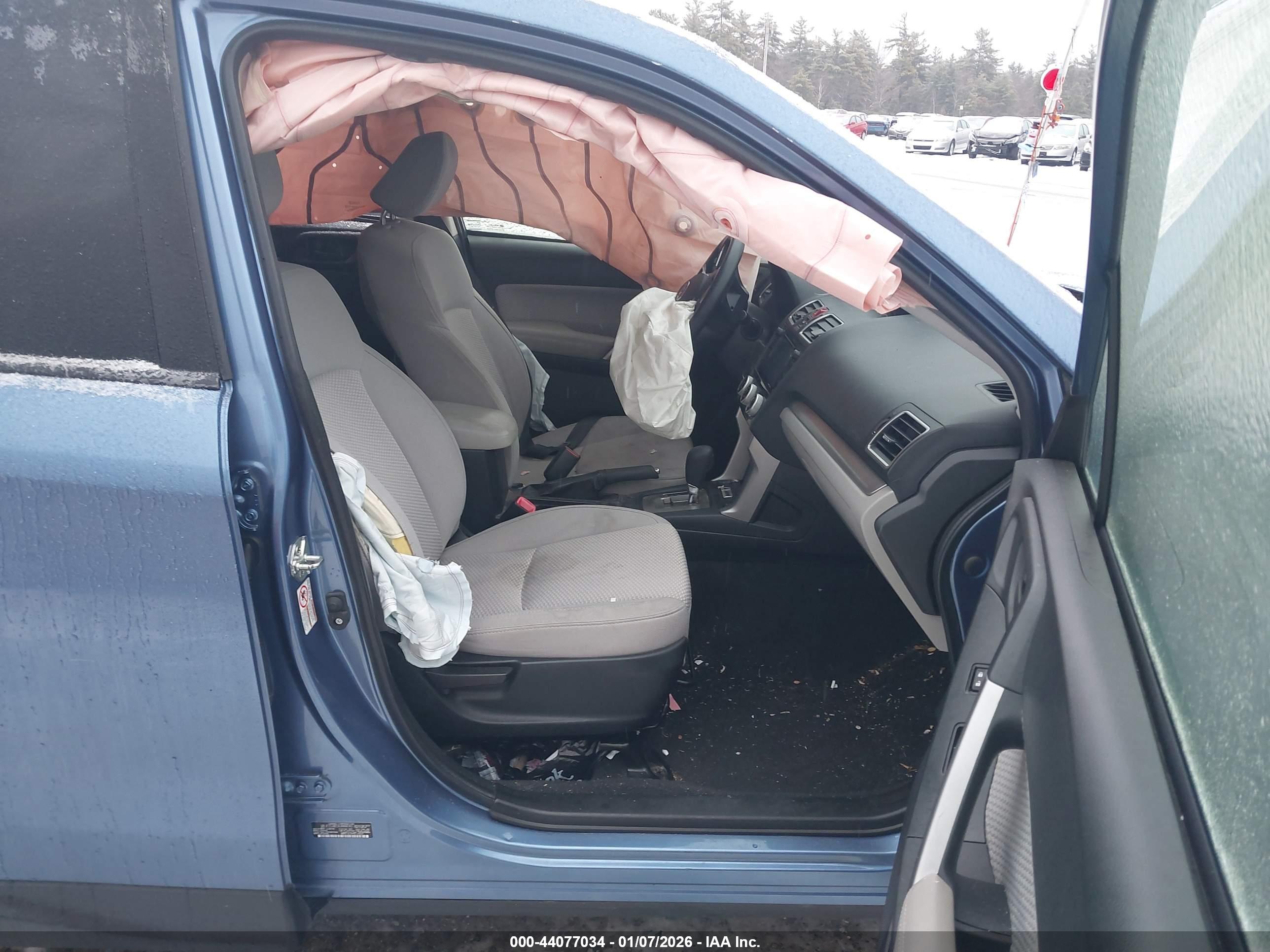 SUBARU FORESTER image 5