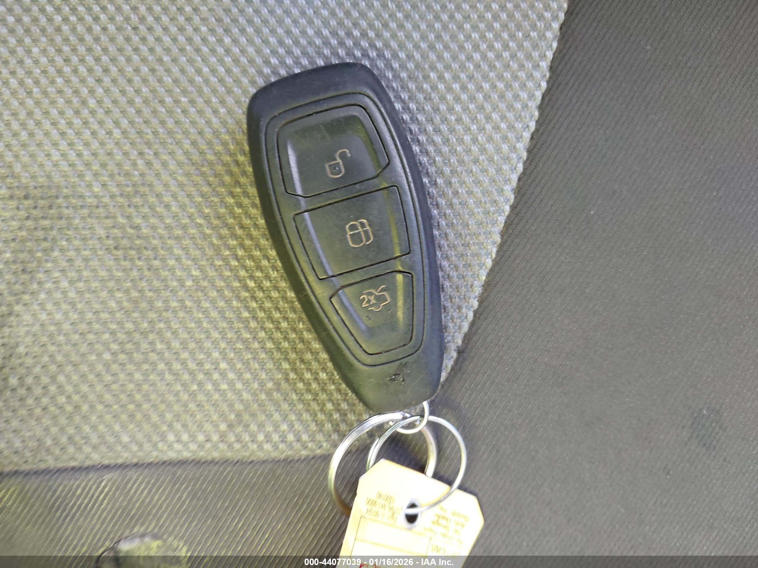 FORD FOCUS image 11