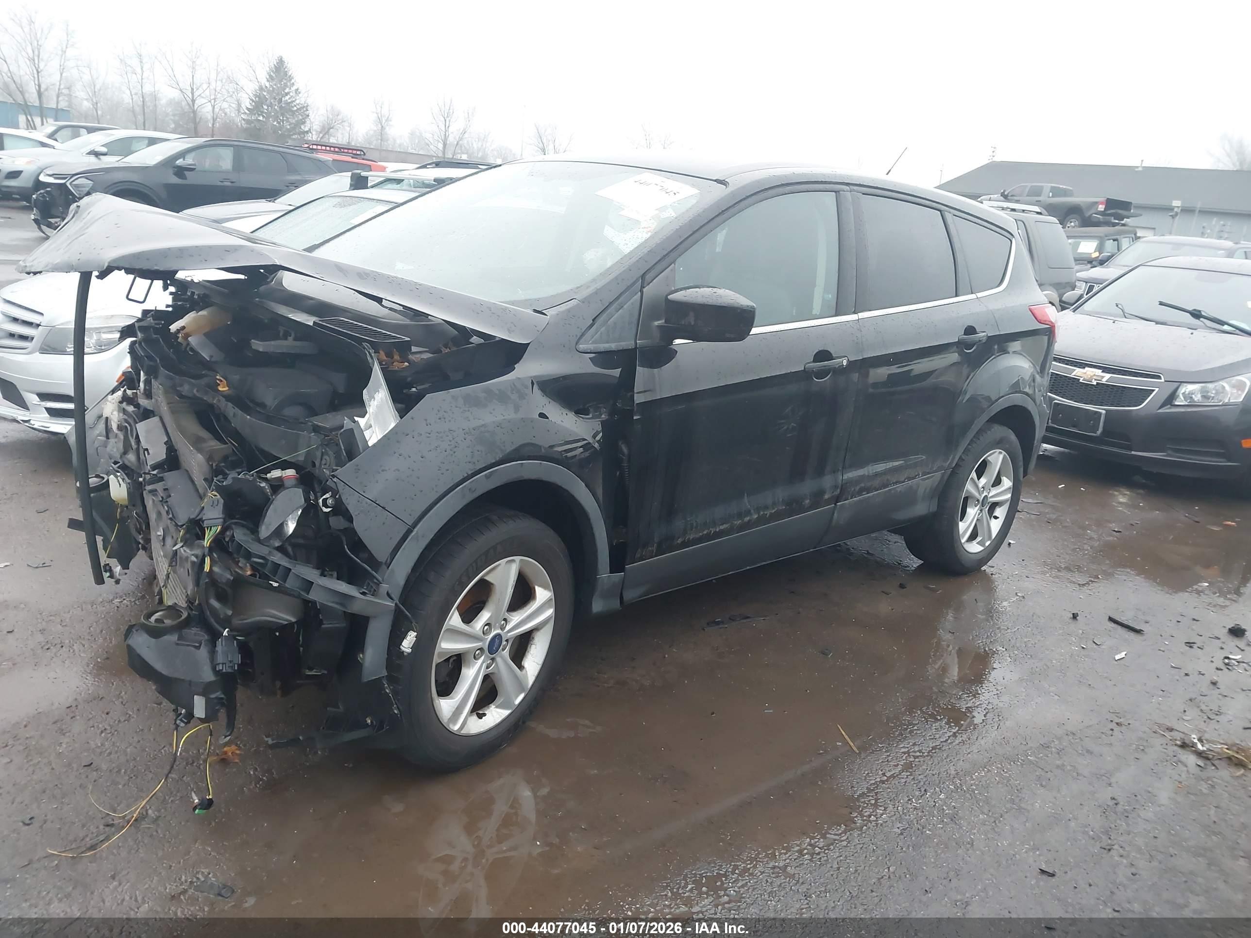 FORD ESCAPE image 2