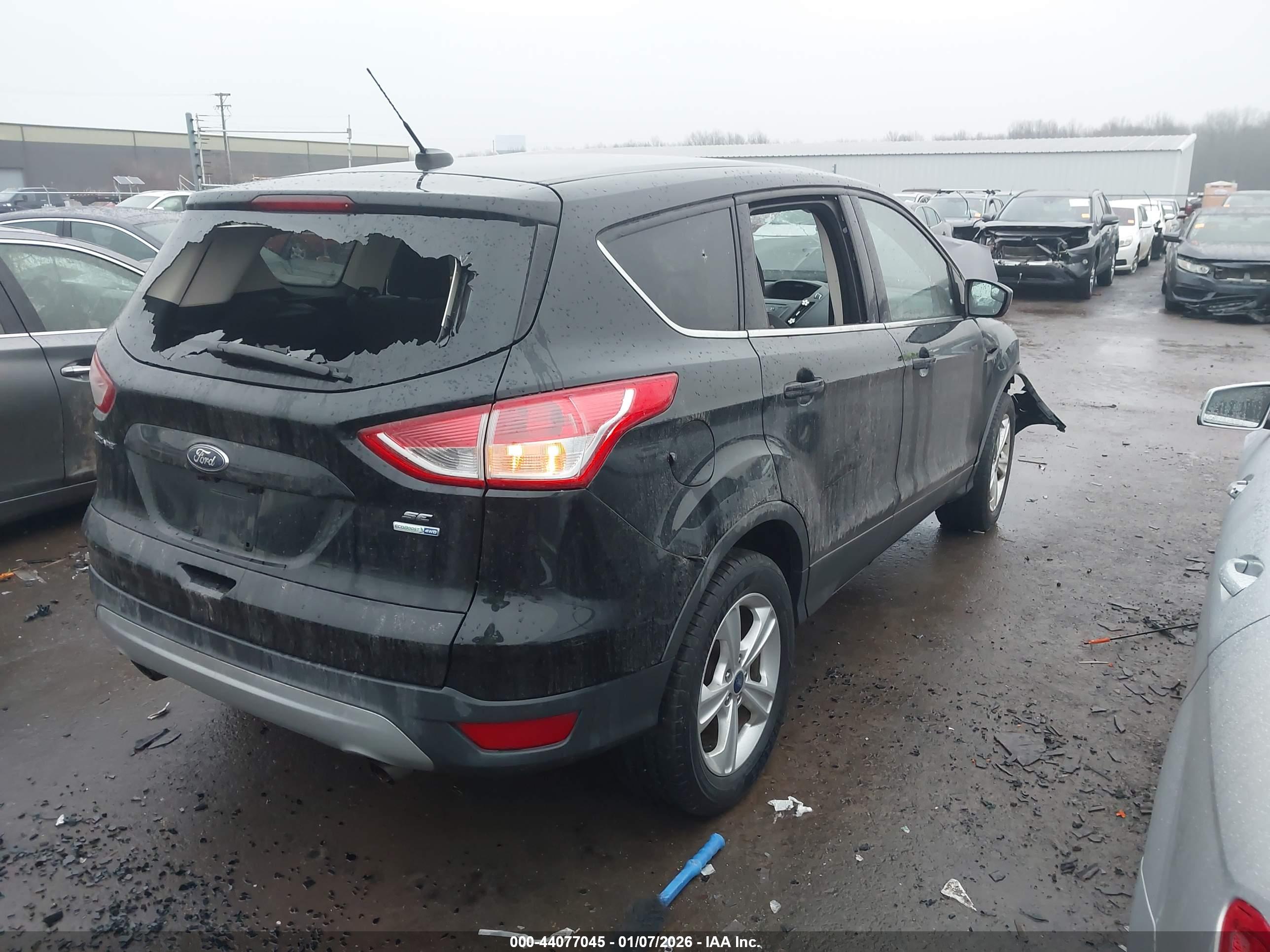 FORD ESCAPE image 4