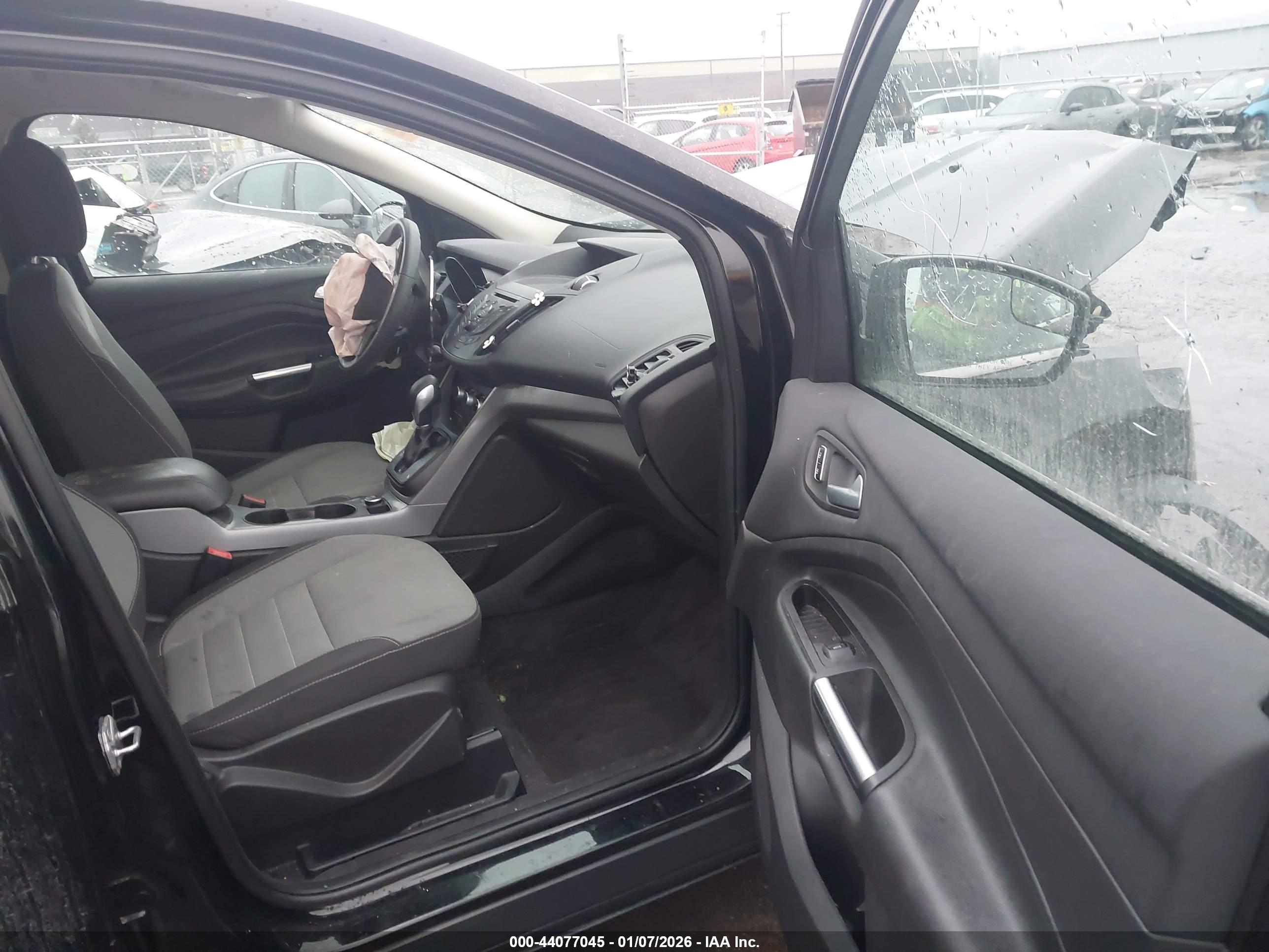 FORD ESCAPE image 5