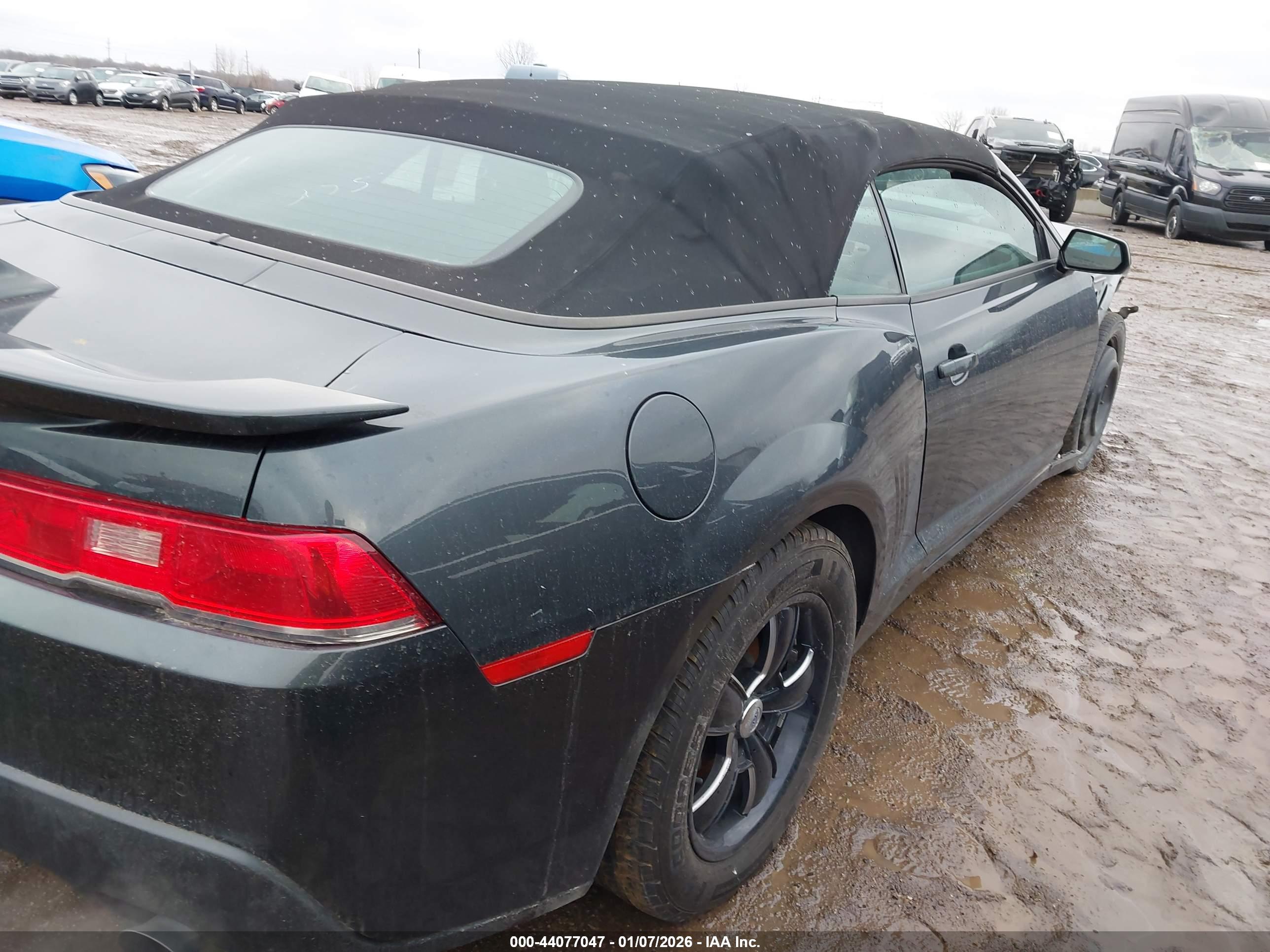 CHEVROLET CAMARO image 4