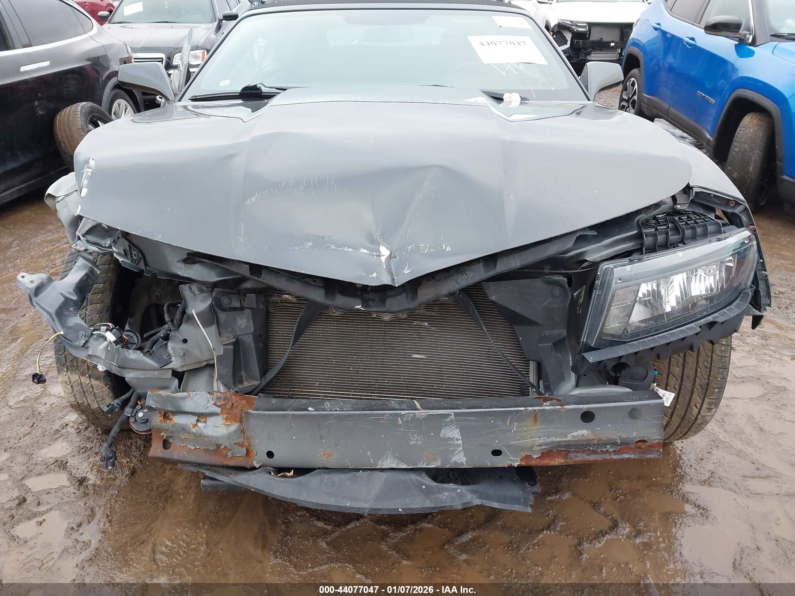CHEVROLET CAMARO image 6