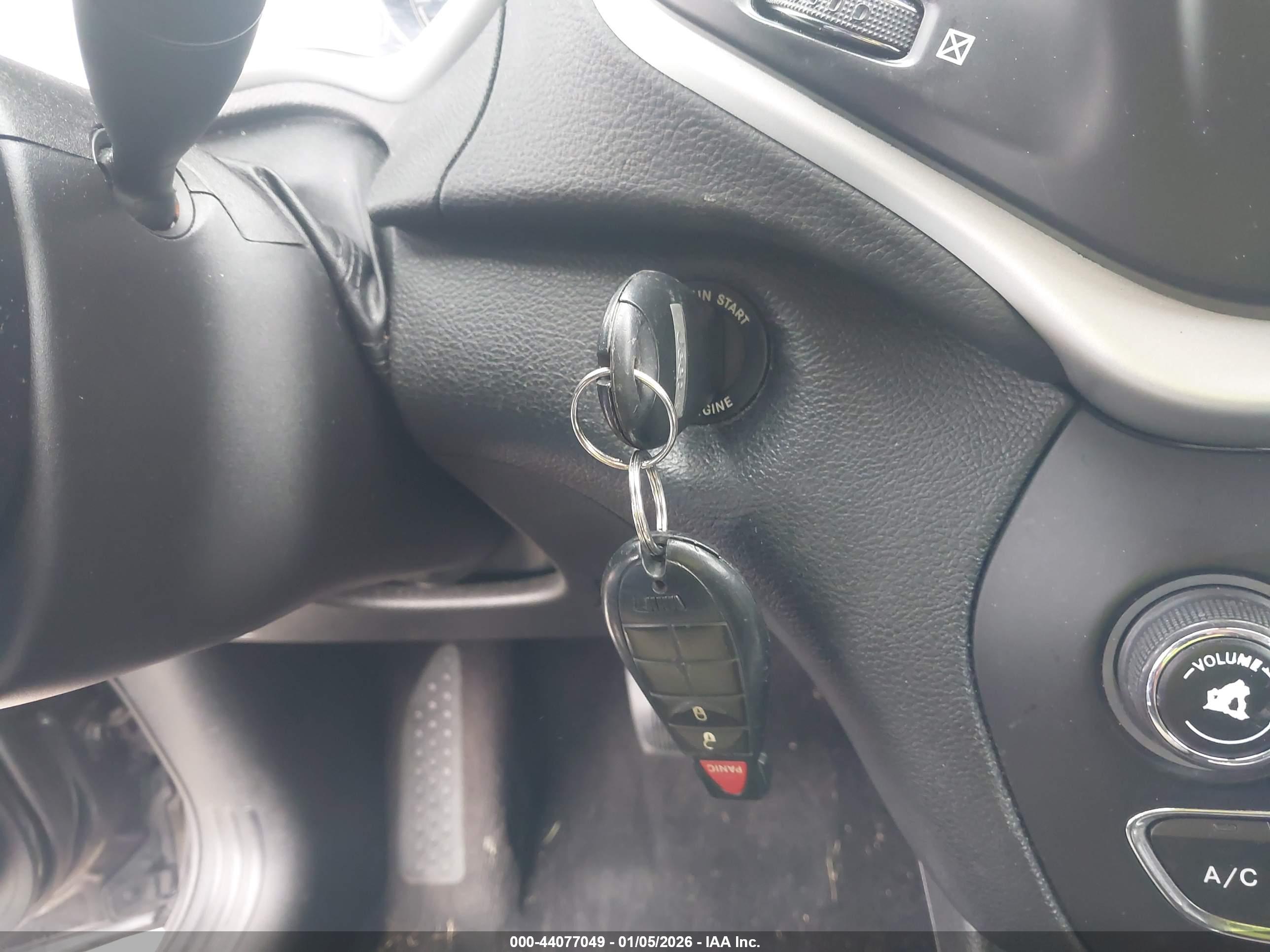 JEEP CHEROKEE image 11