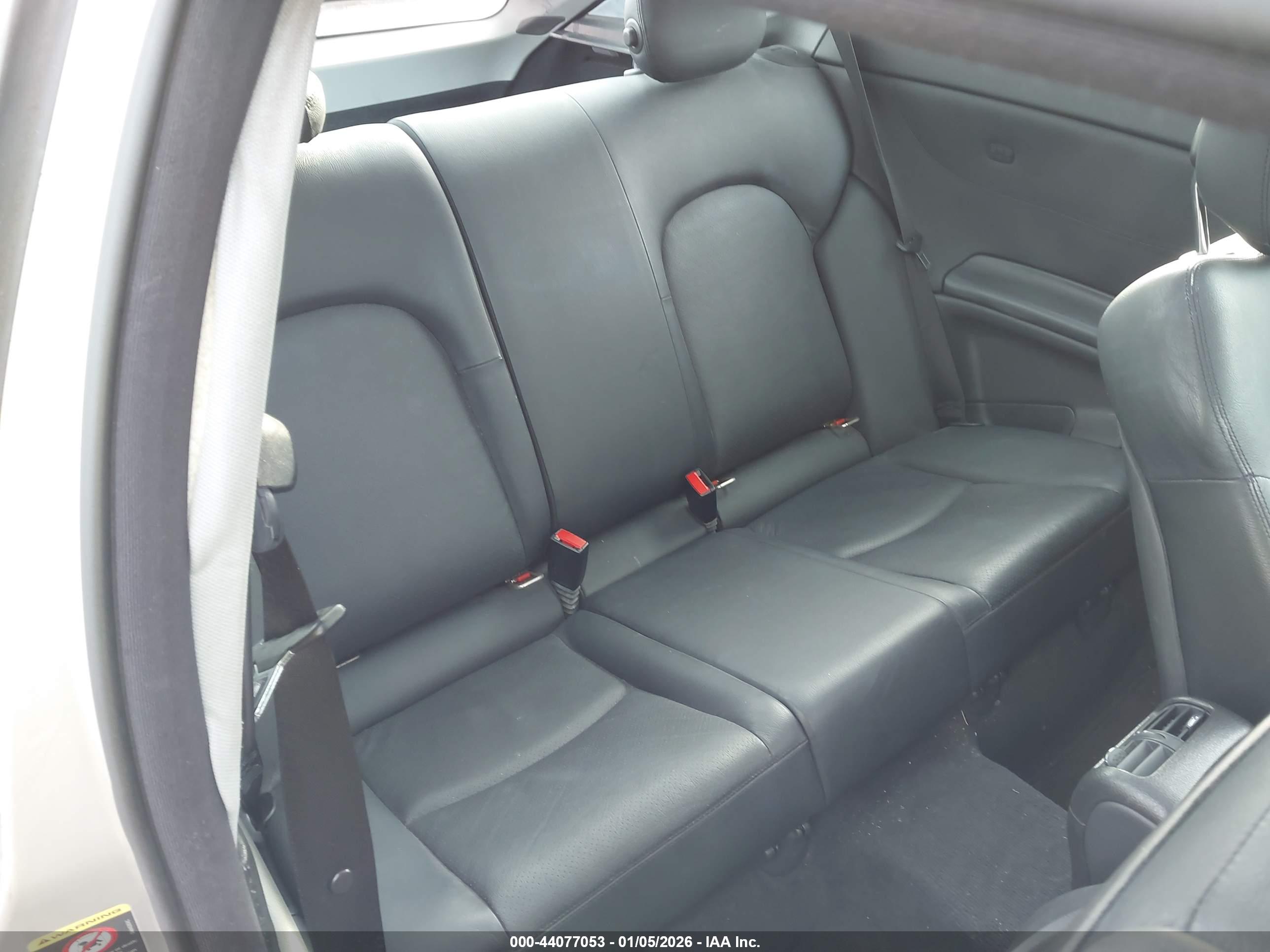 MERCEDES-BENZ C image 8
